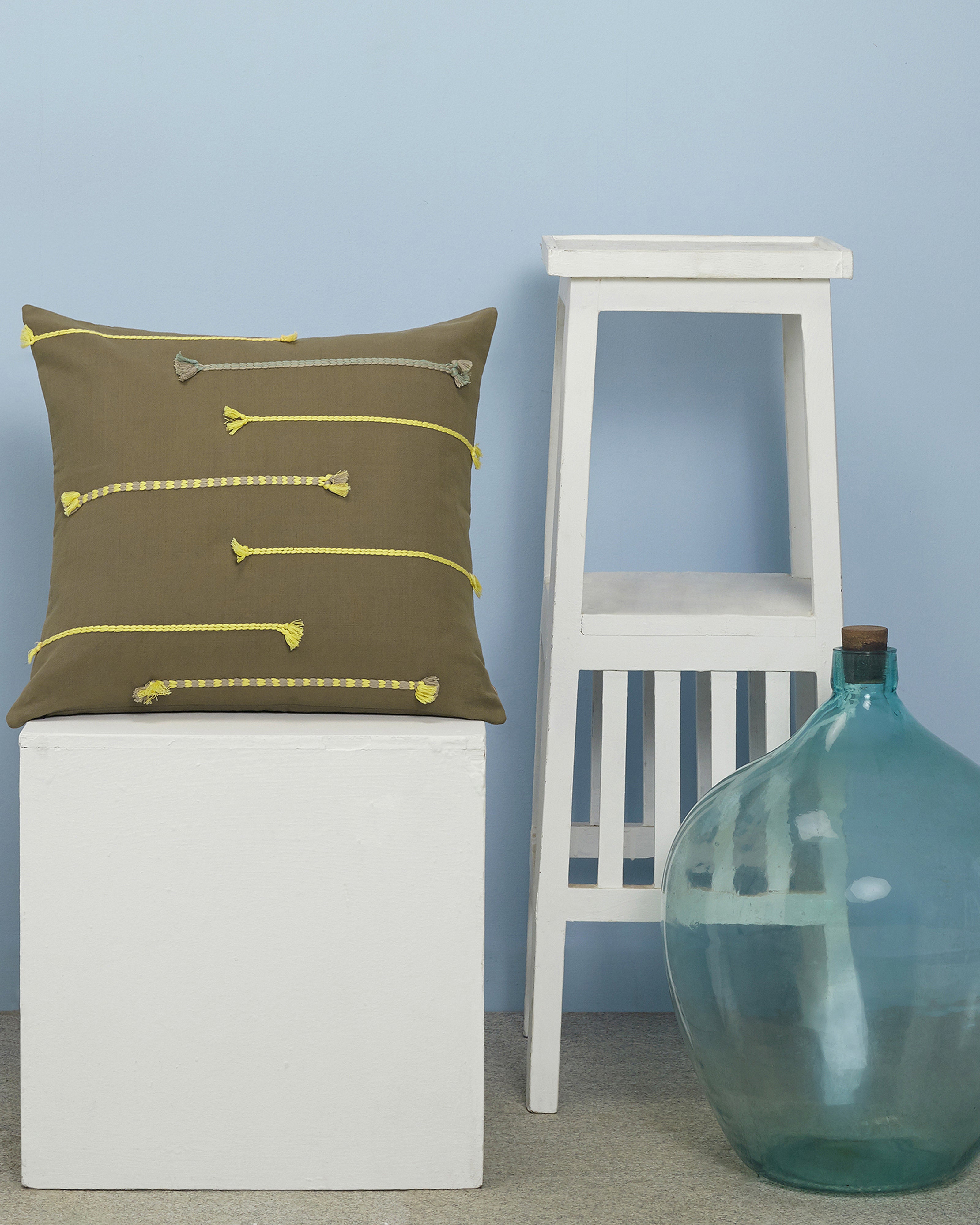 Unabridged Bhujodi Extra Weft Cotton Cushion Cover