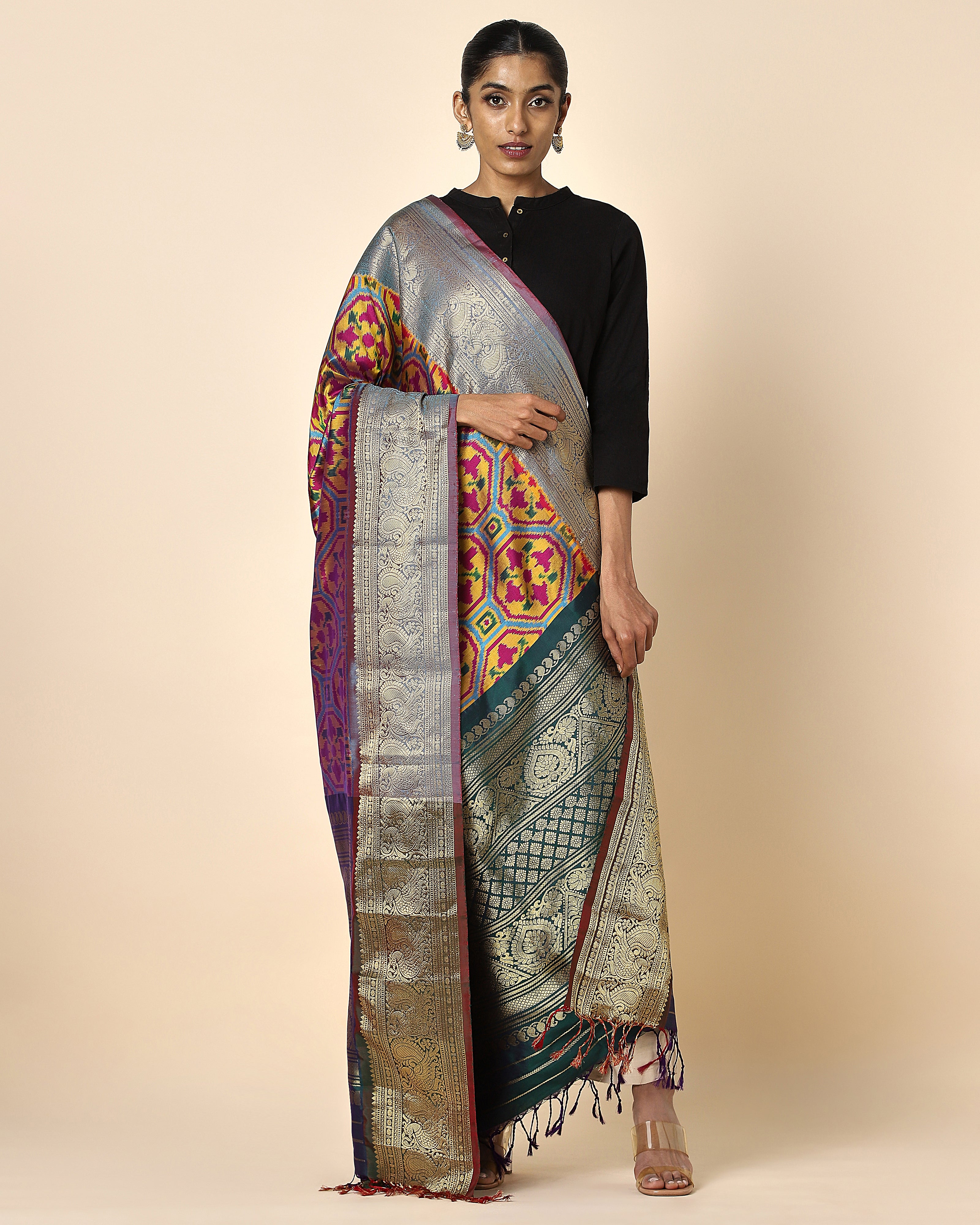 Aapti Pochampally Weft Ikat Silk Dupatta