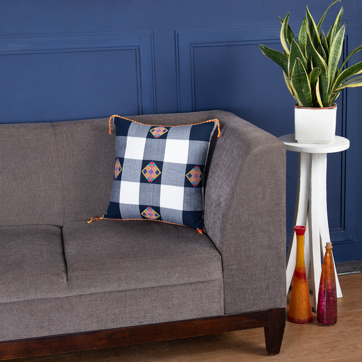 Anfisa Bhujodi Extra Weft Cotton Cushion Cover