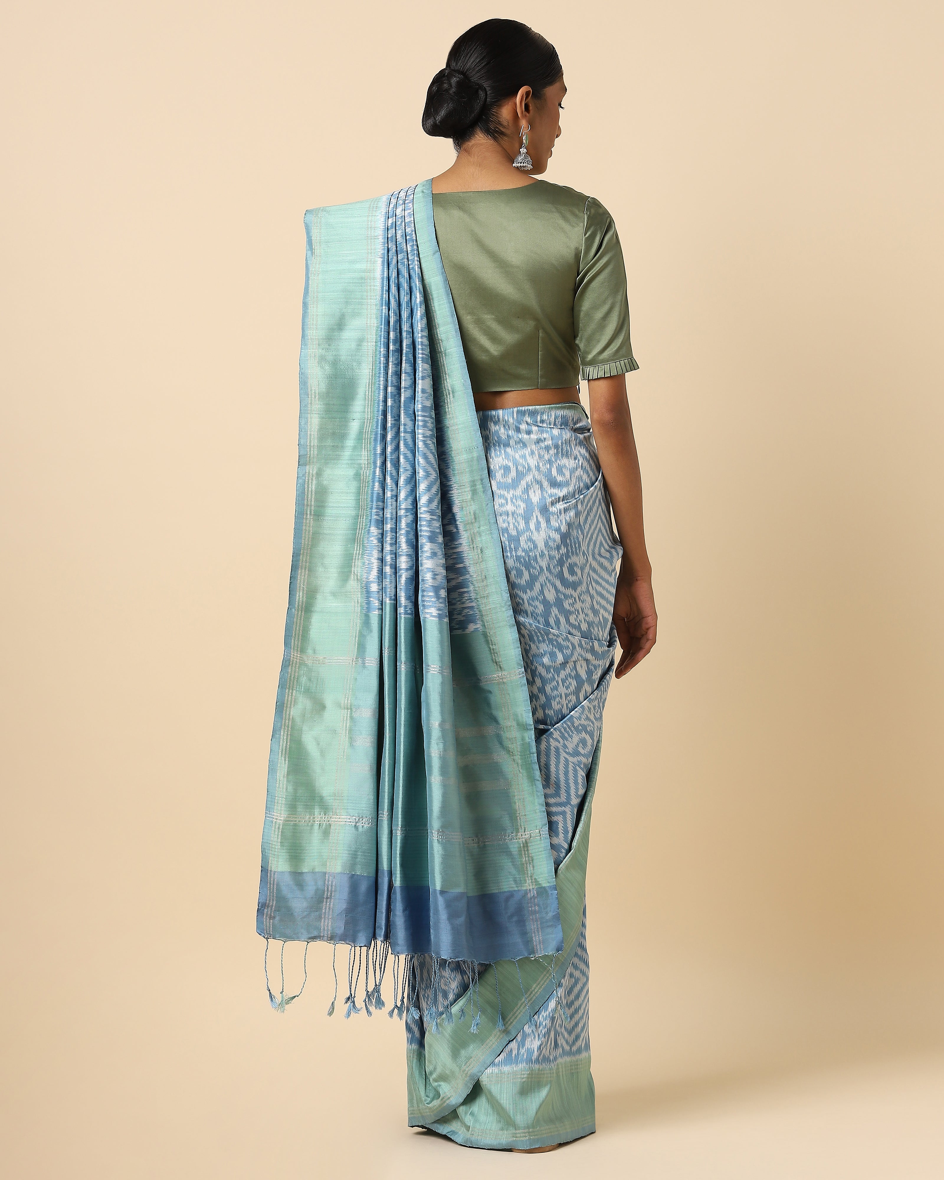 Vahini Pochampally Weft Ikat Silk Saree