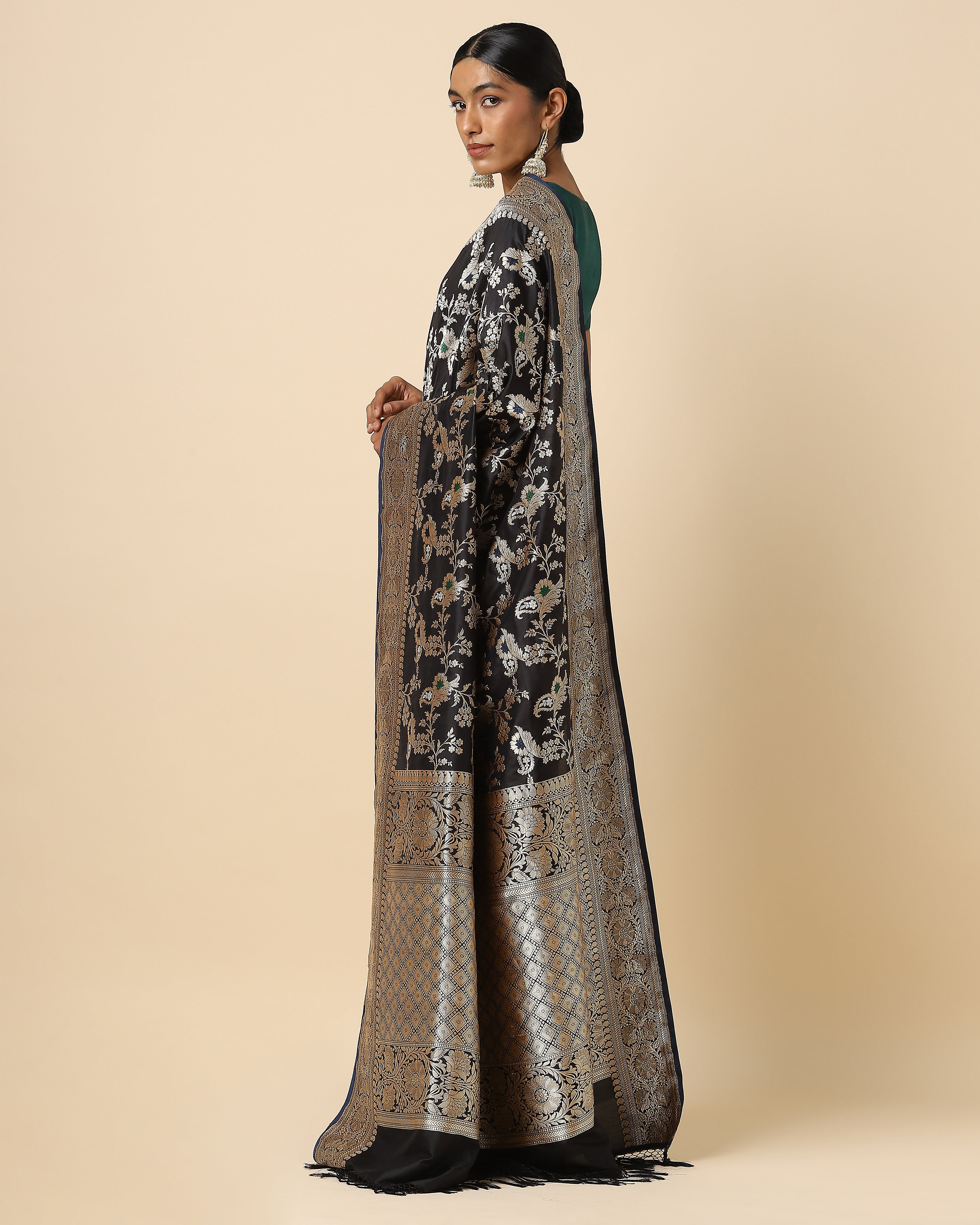 Nikita Banarasi Kadwa Silk Saree