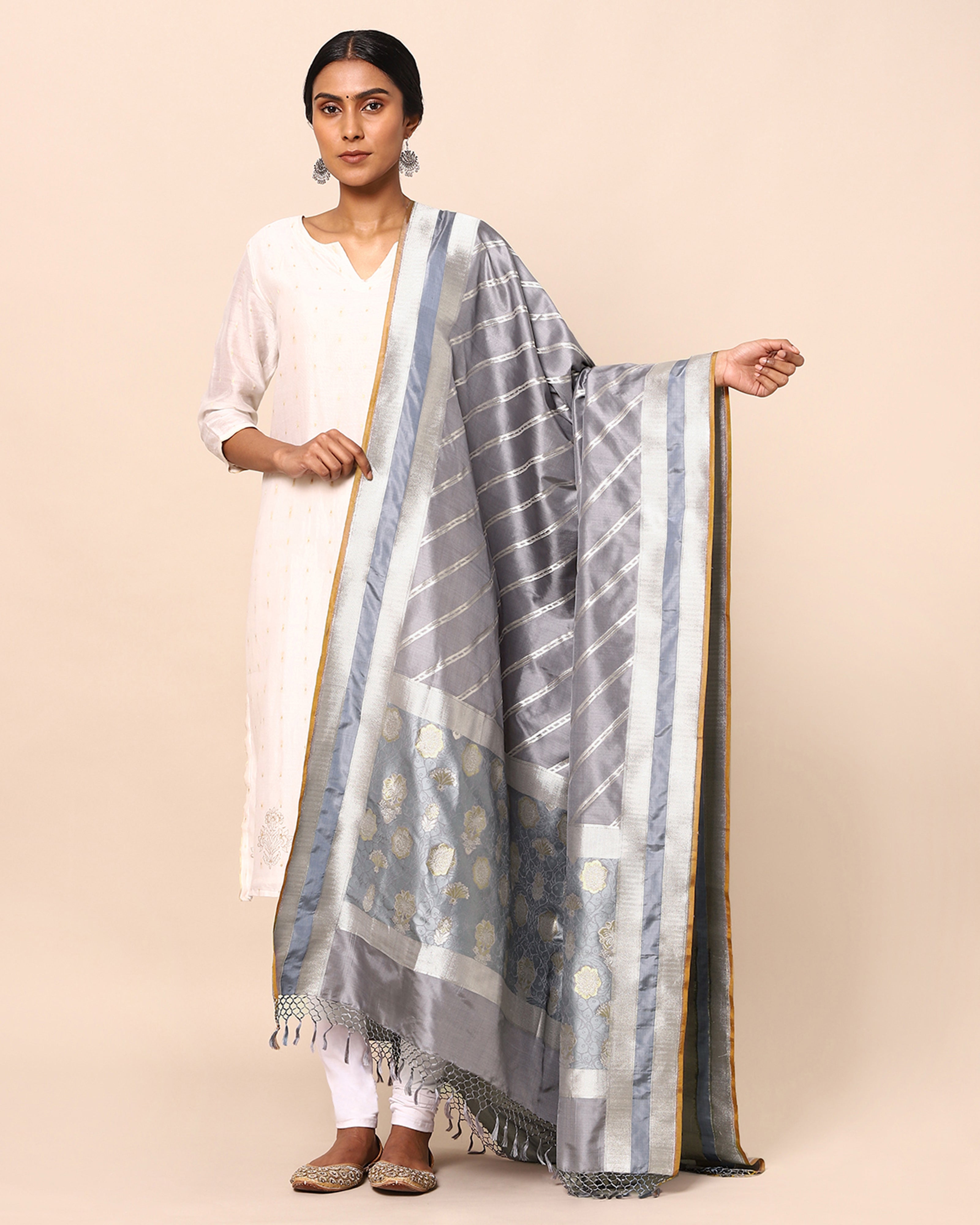 Tarak Banarasi Powdi Silk Dupatta