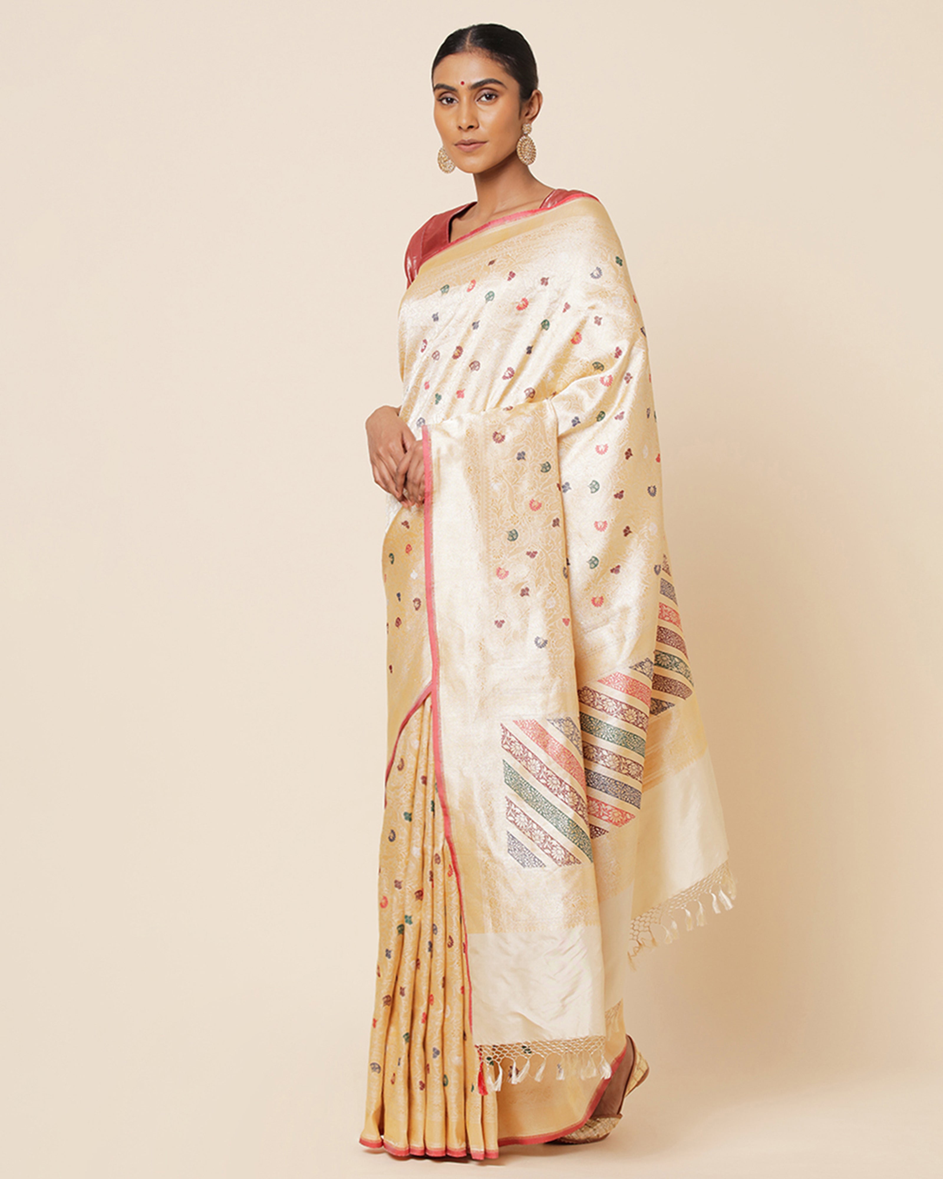 Sharanya Banarasi Kadwa Silk Saree