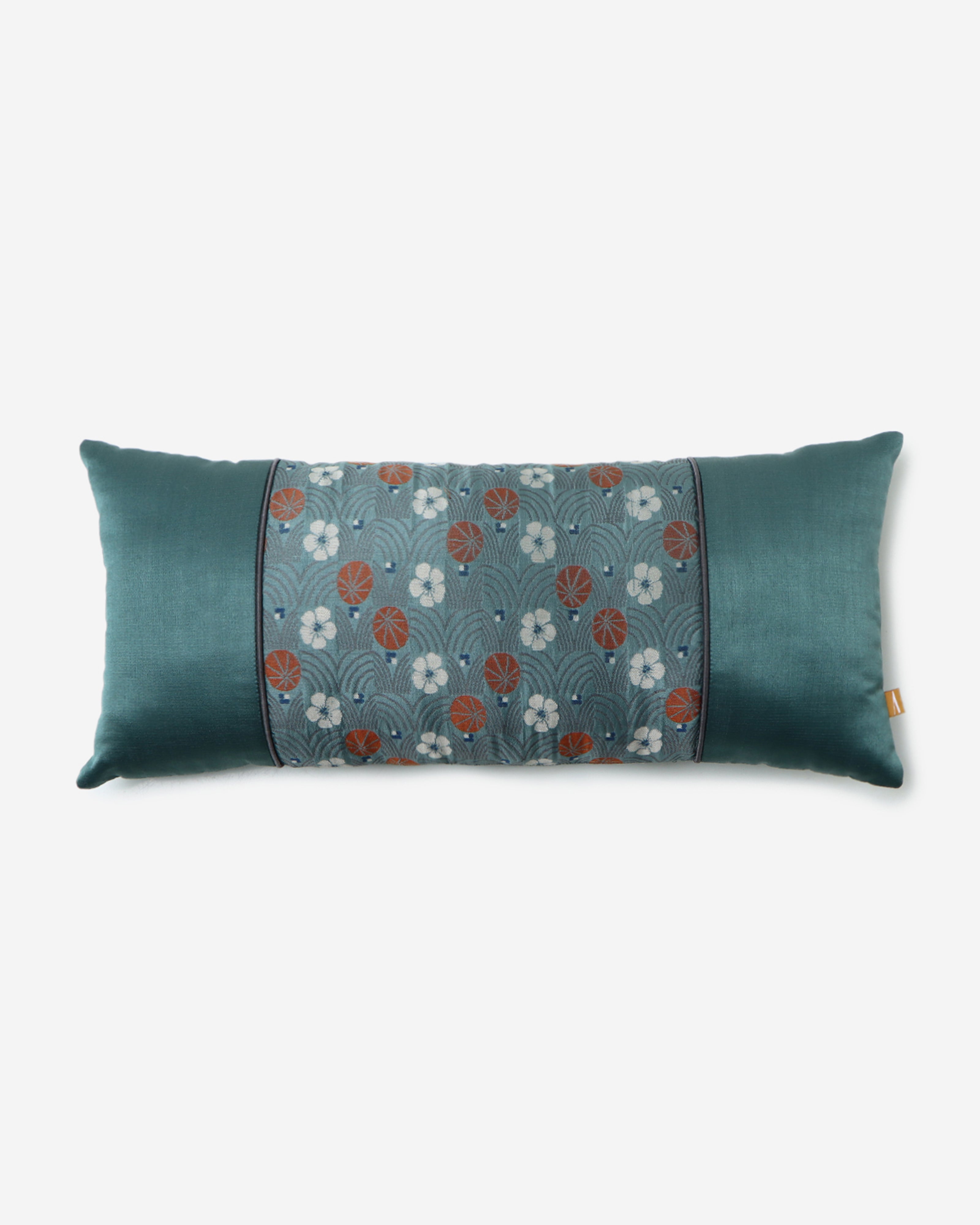 Gambhira Banarasi Powdi Silk Cushion Cover