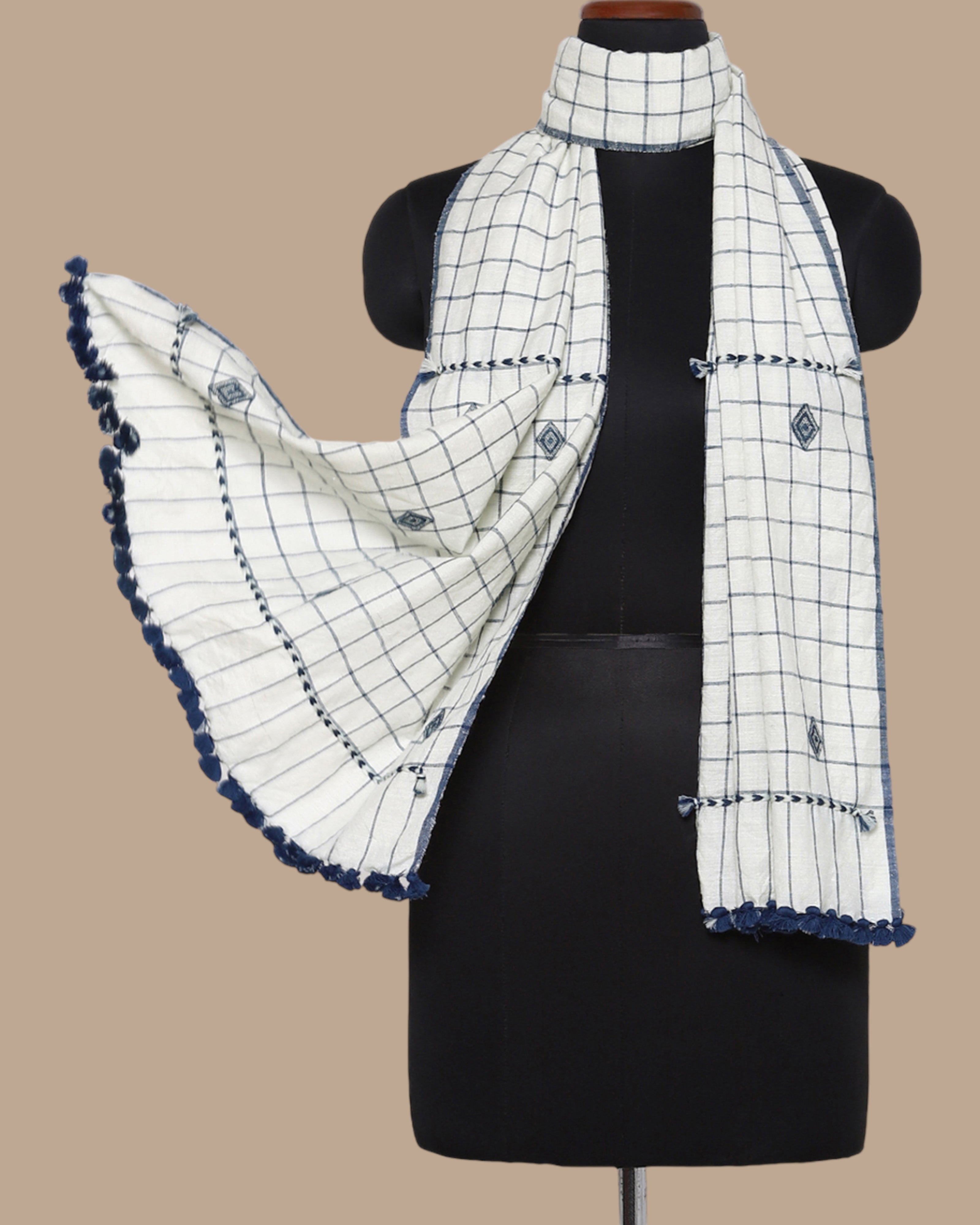 Utsav Bhujodi Extra Weft Wool Silk Stole