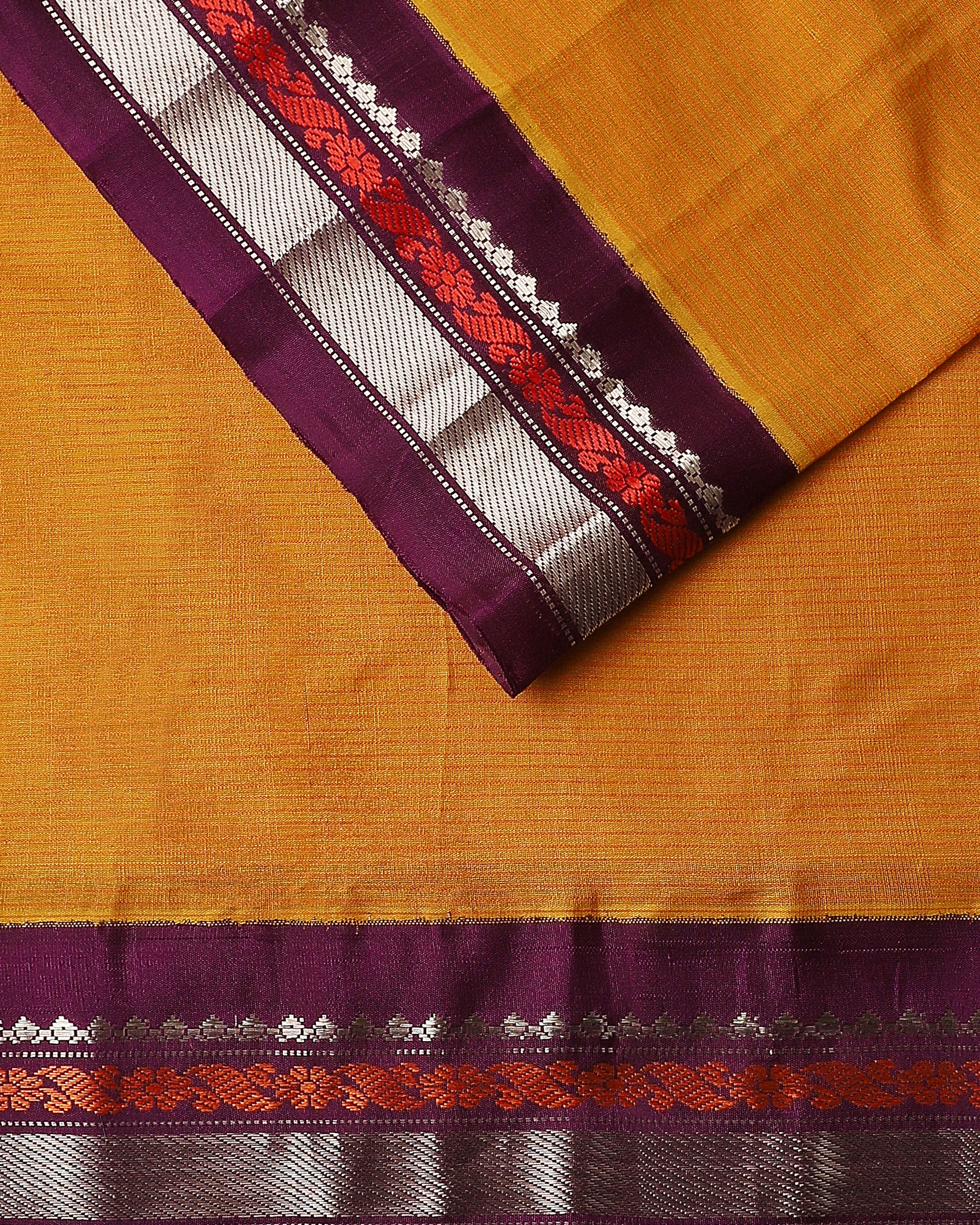 Mandarika Gadwal Kuttu Weave Cotton Silk Saree