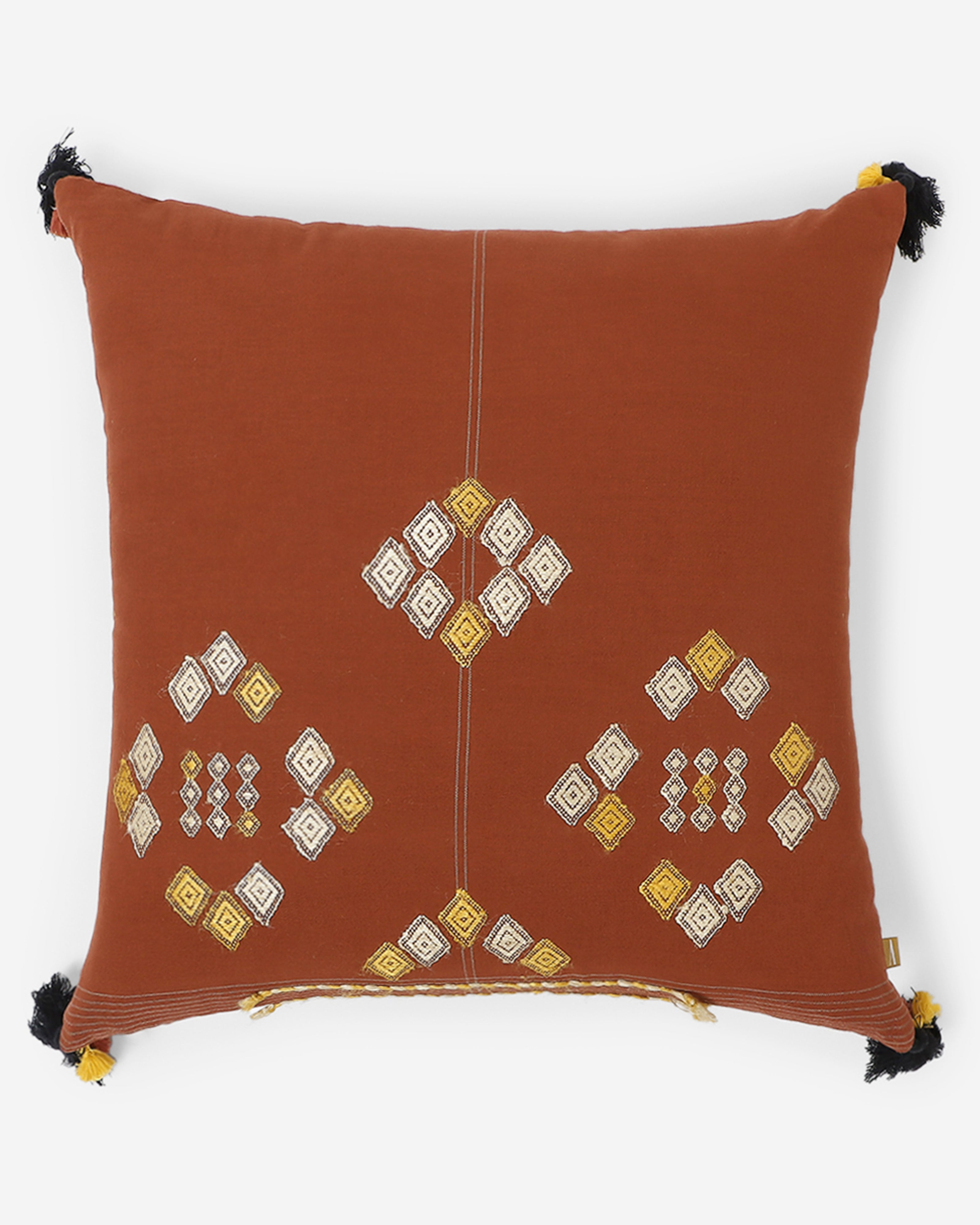 Lopa Bhujodi Extra Weft Cotton Cushion Cover