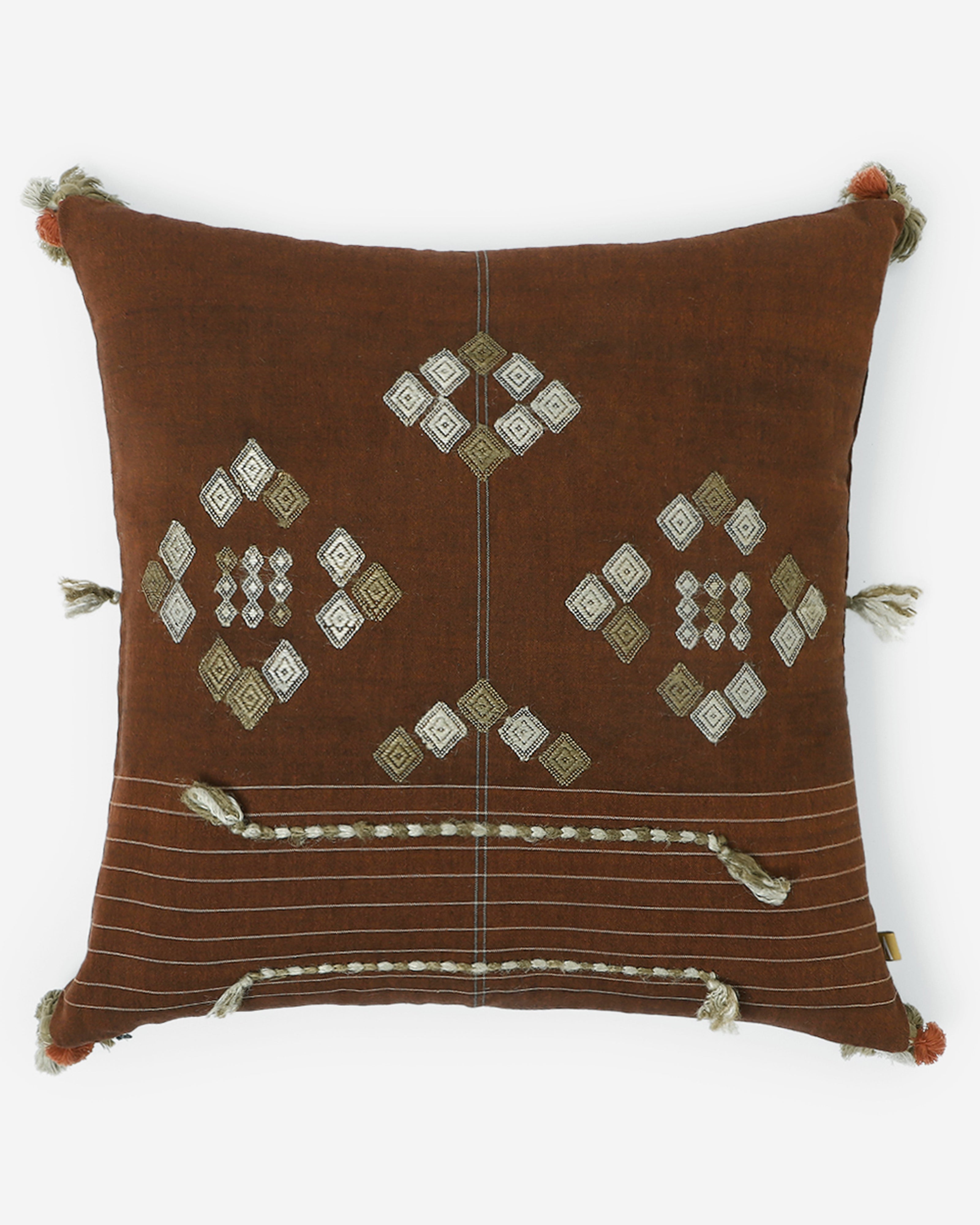 Lopa Bhujodi Extra Weft Cotton Cushion Cover