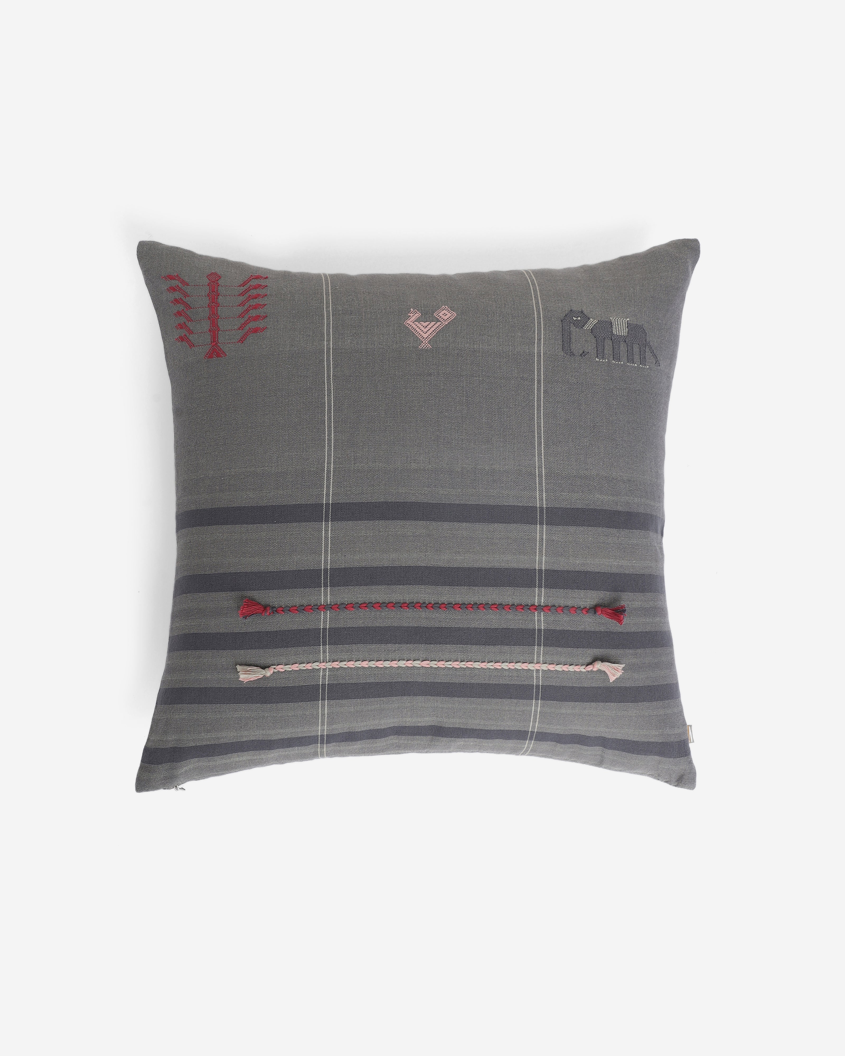 Appu Bhujodi Extra Weft Cotton Cushion Cover