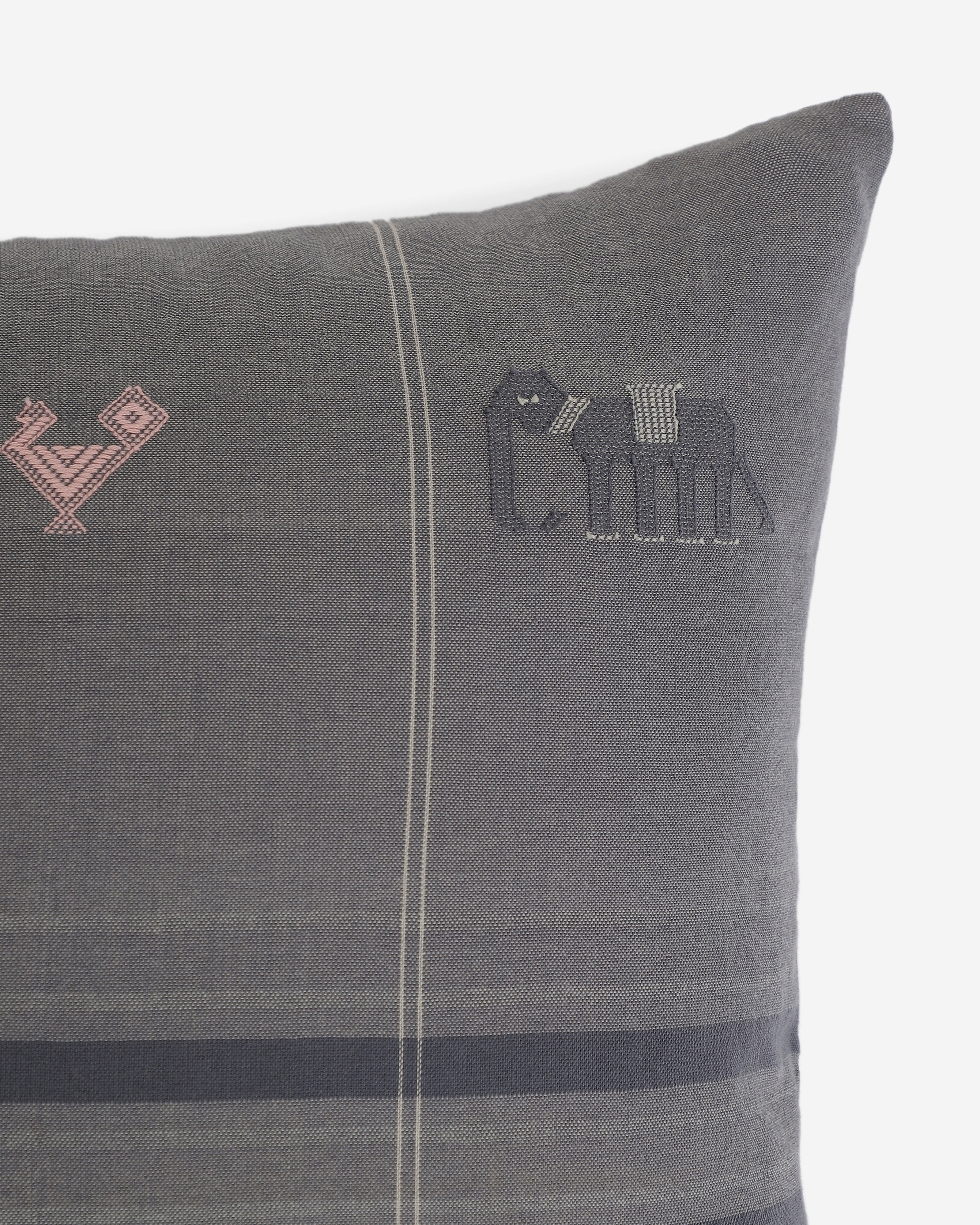 Appu Bhujodi Extra Weft Cotton Cushion Cover