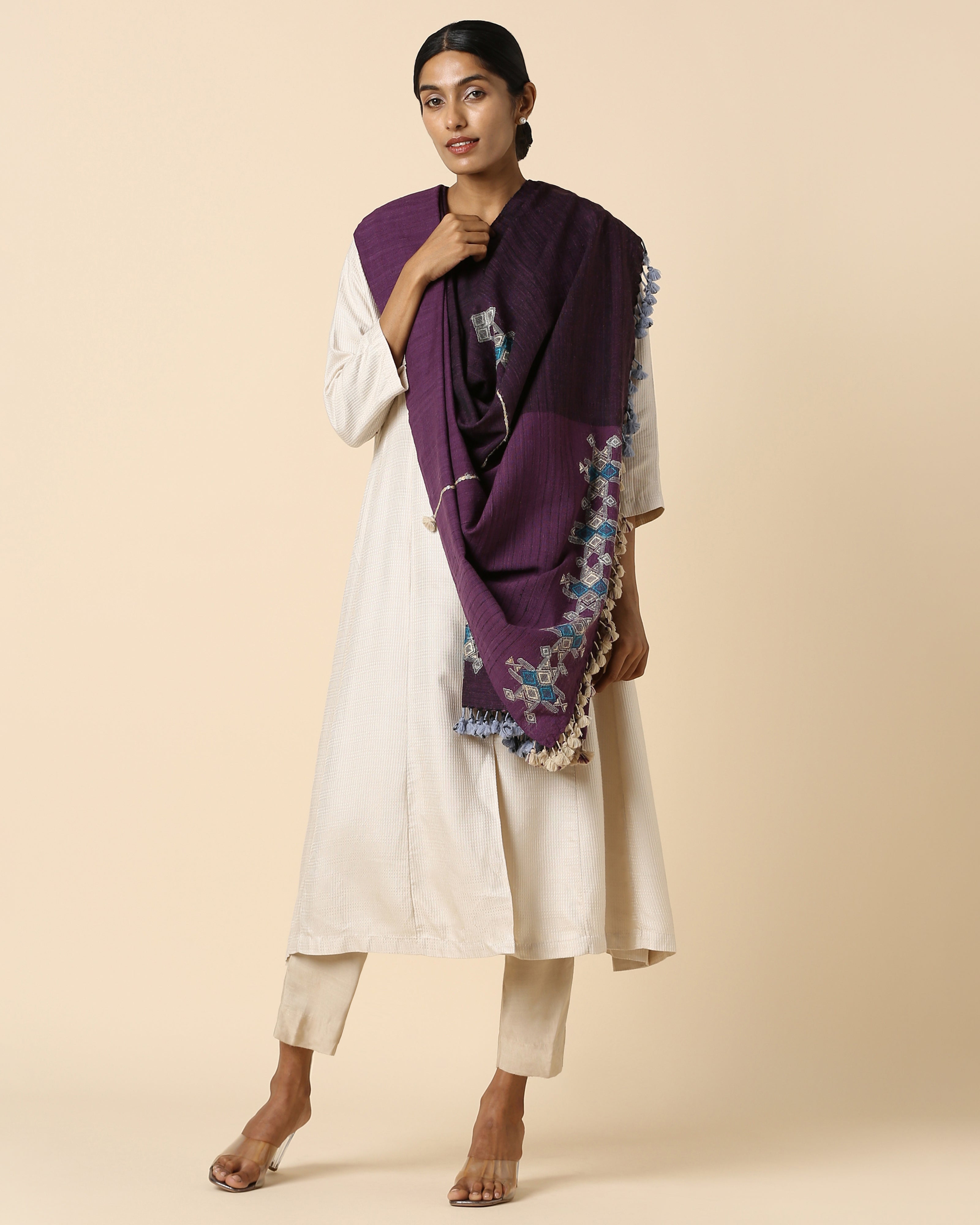 Unnati Bhujodi Extra Weft Wool Silk Shawl