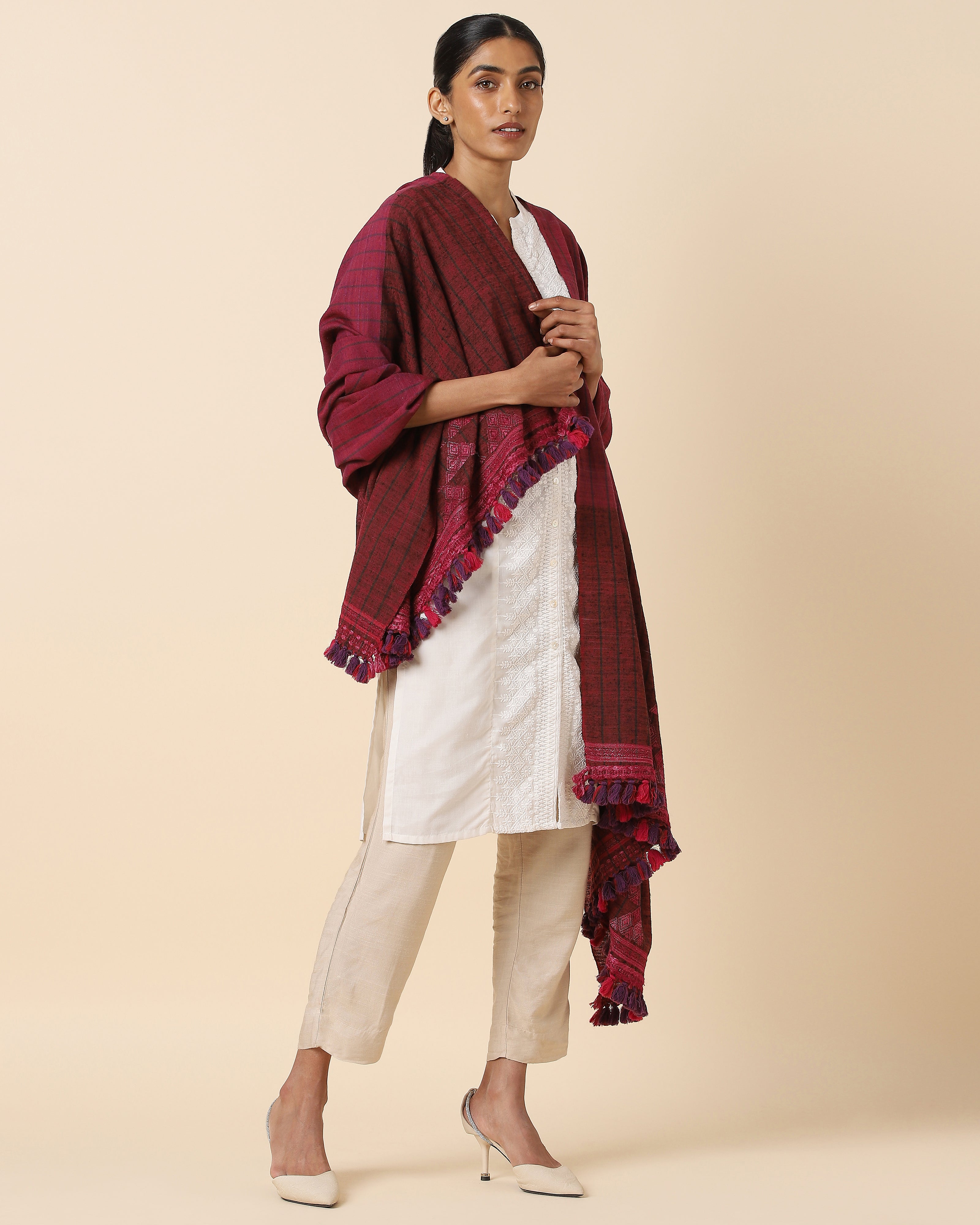 Urmi Bhujodi Extra Weft Woolen Shawl