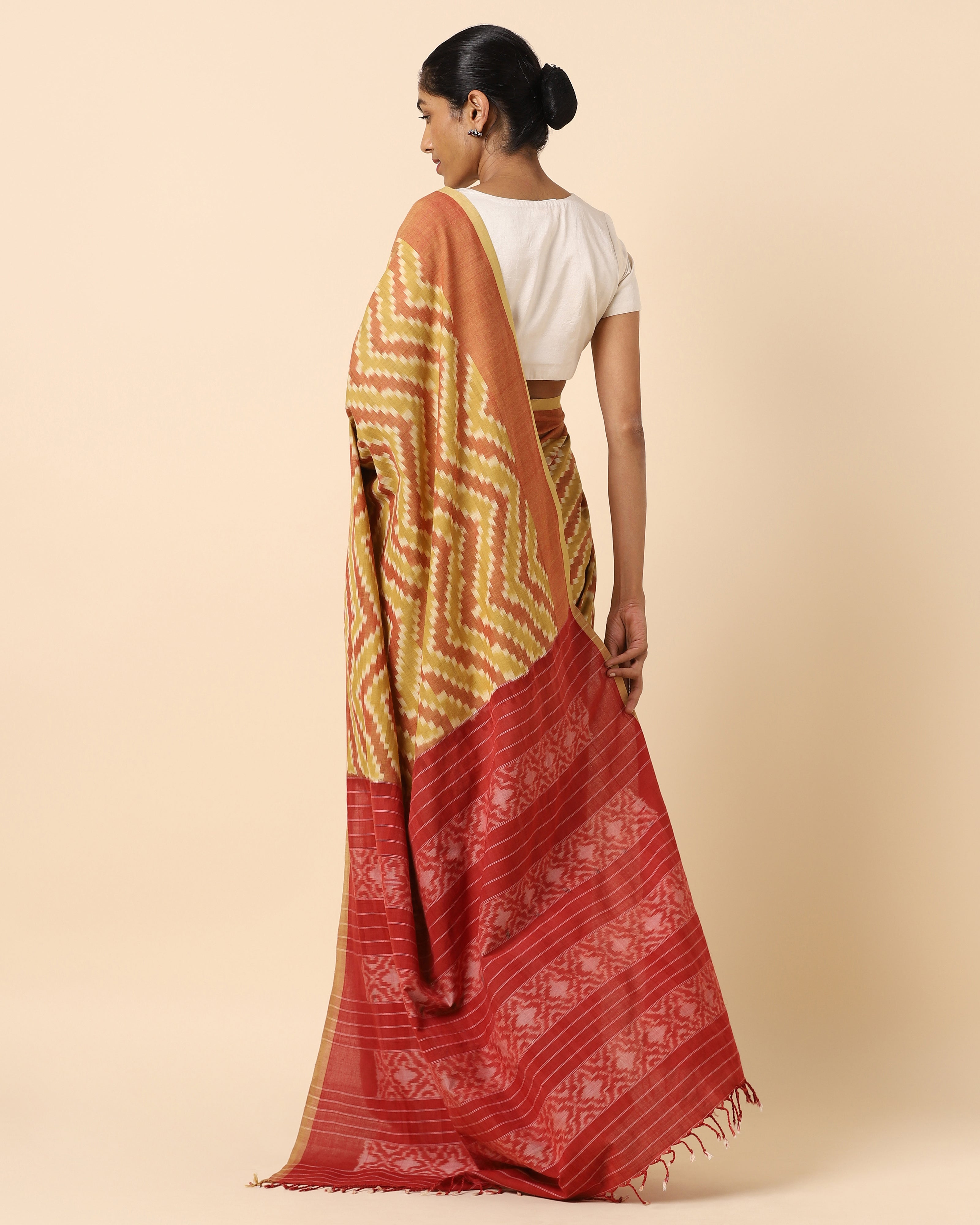 Gulika Pochampally Warp Ikat Cotton Saree