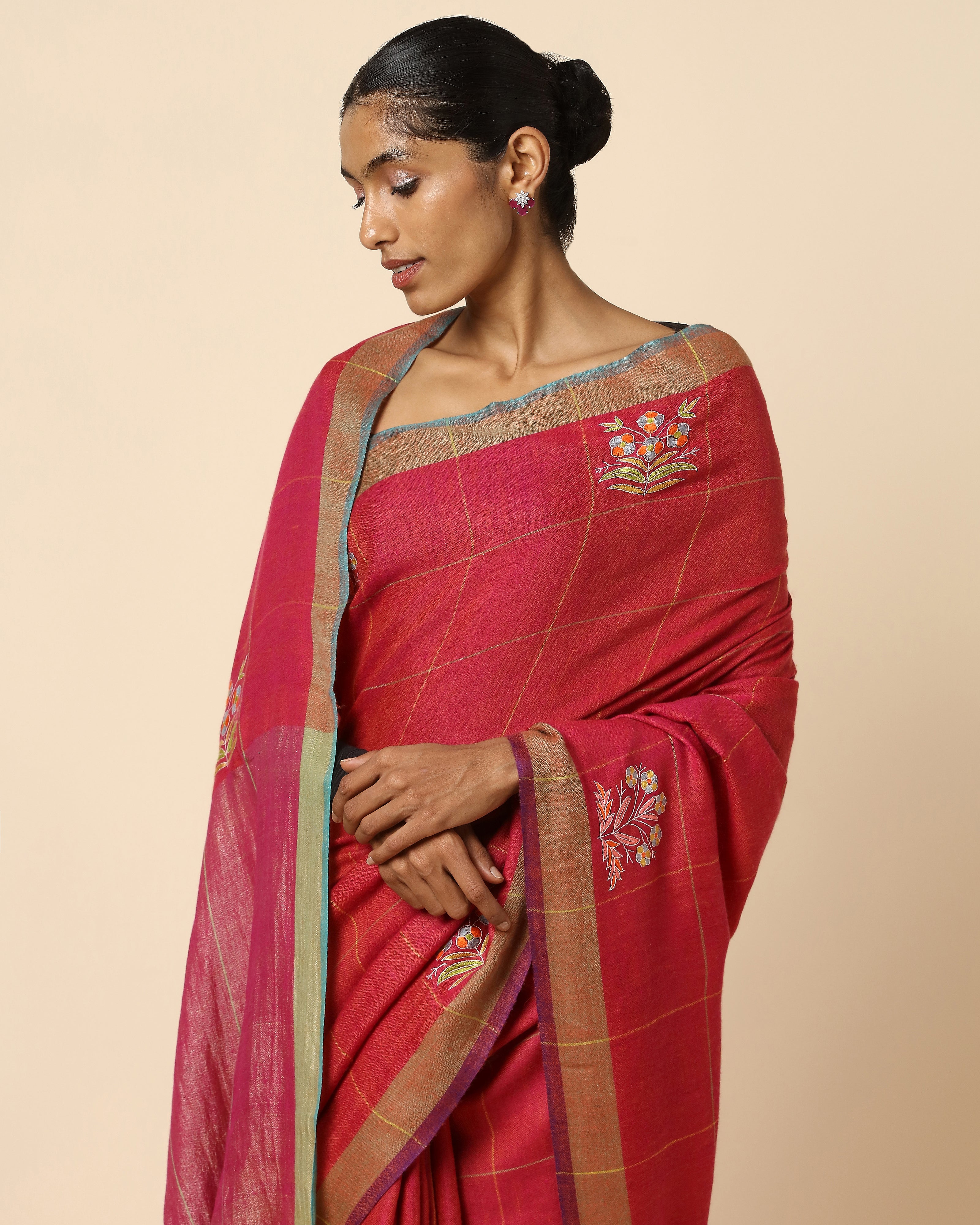 Eshal Kashmir Sozni Embroidery Pashmina Saree