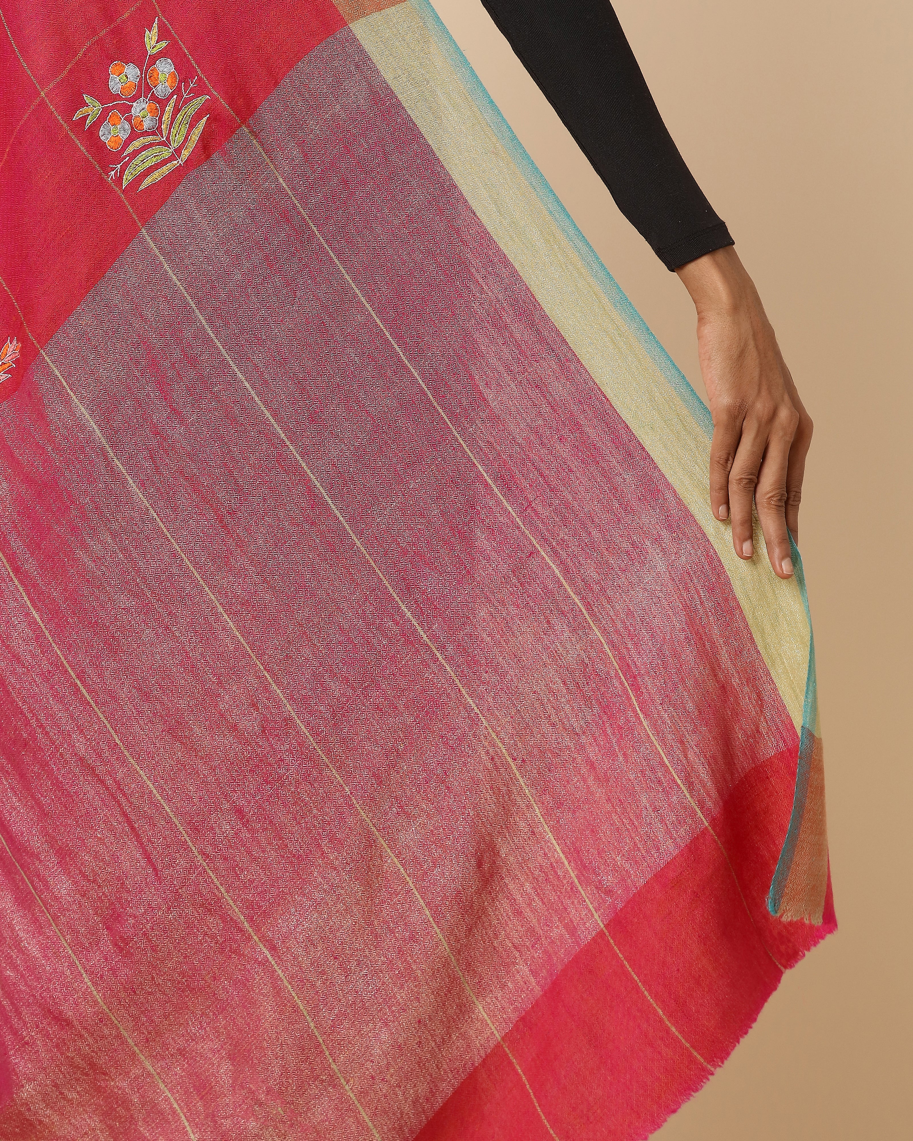 Eshal Kashmir Sozni Embroidery Pashmina Saree