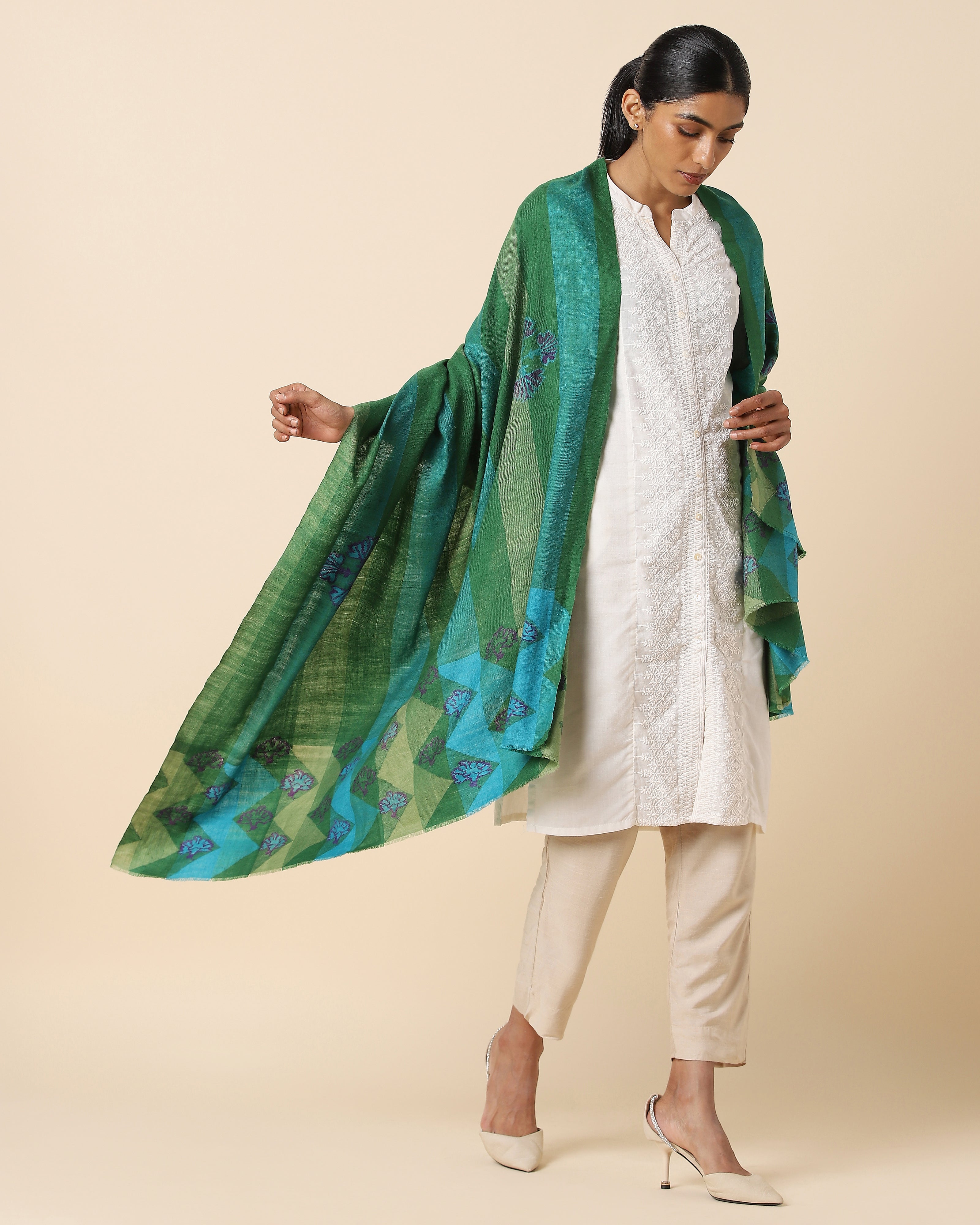 Malli Kashmir Kani Pashmina Shawl