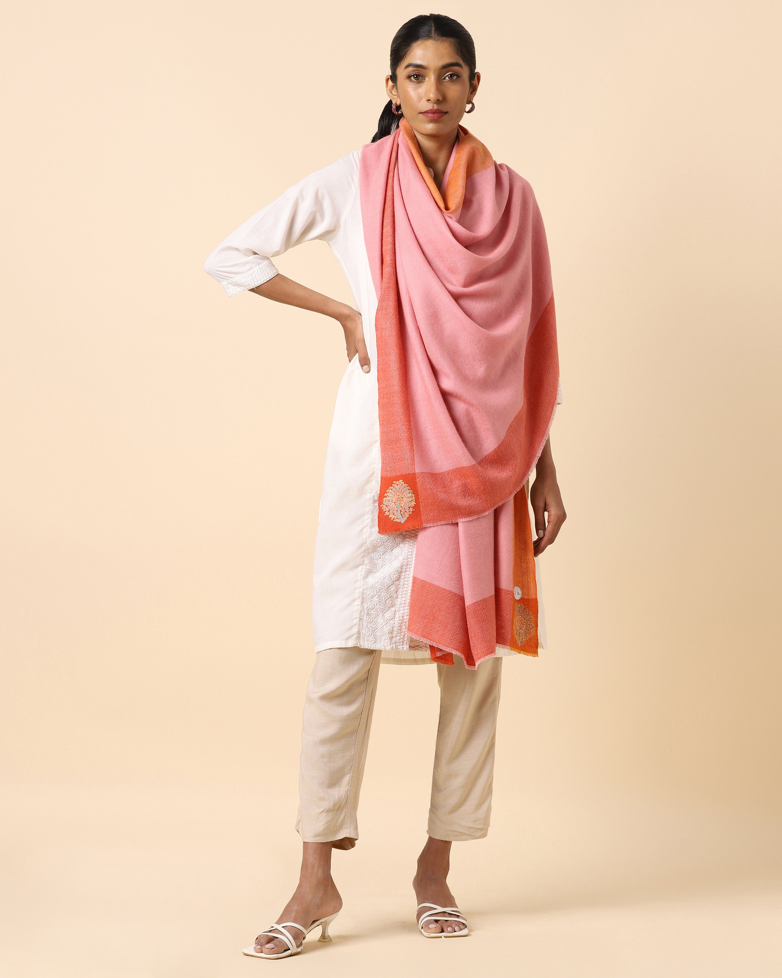 Rekha Kashmir Sozni Embroidery Pashmina Shawl