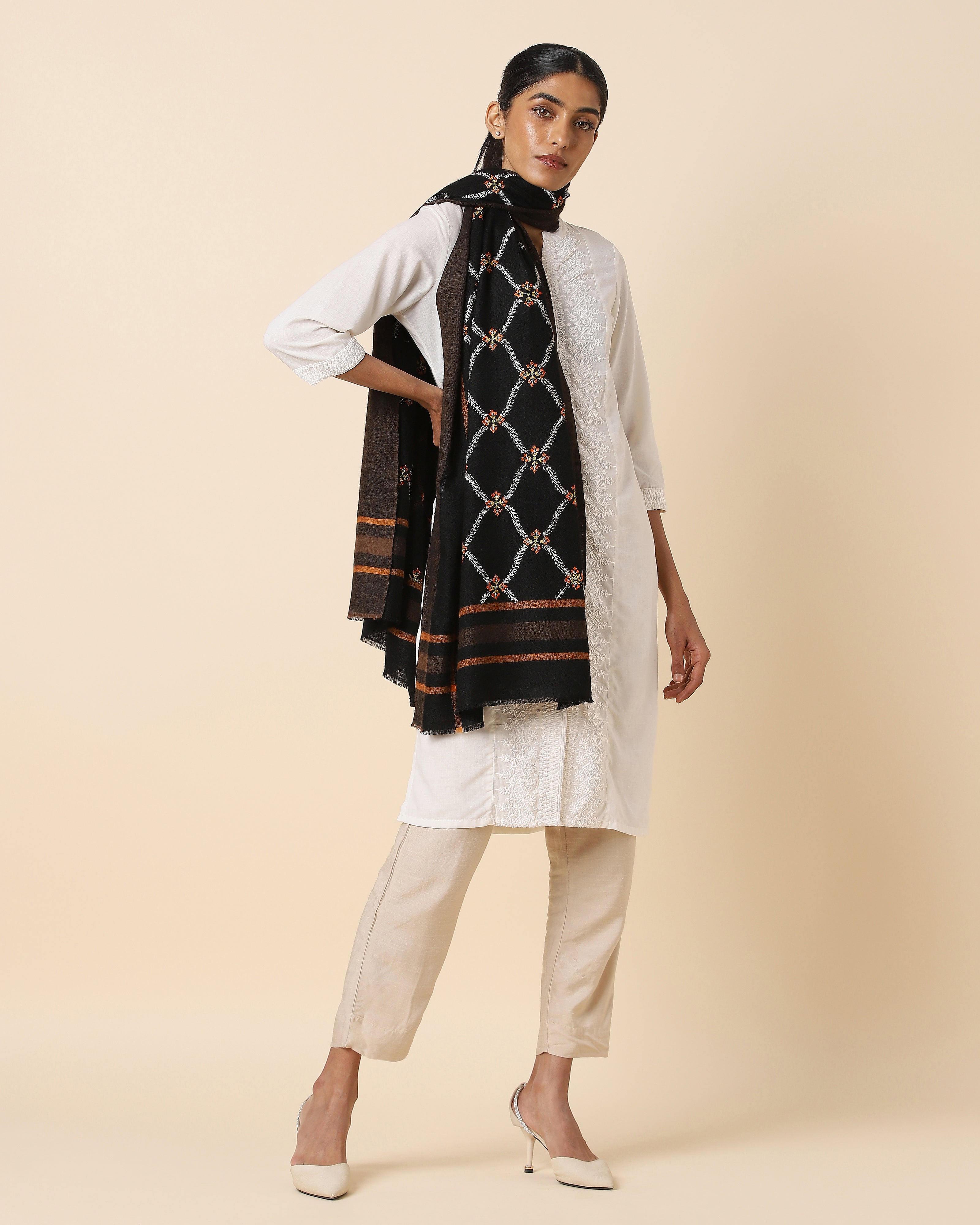 Akarsh Kashmir Sozni Embroidery Pashmina Shawl