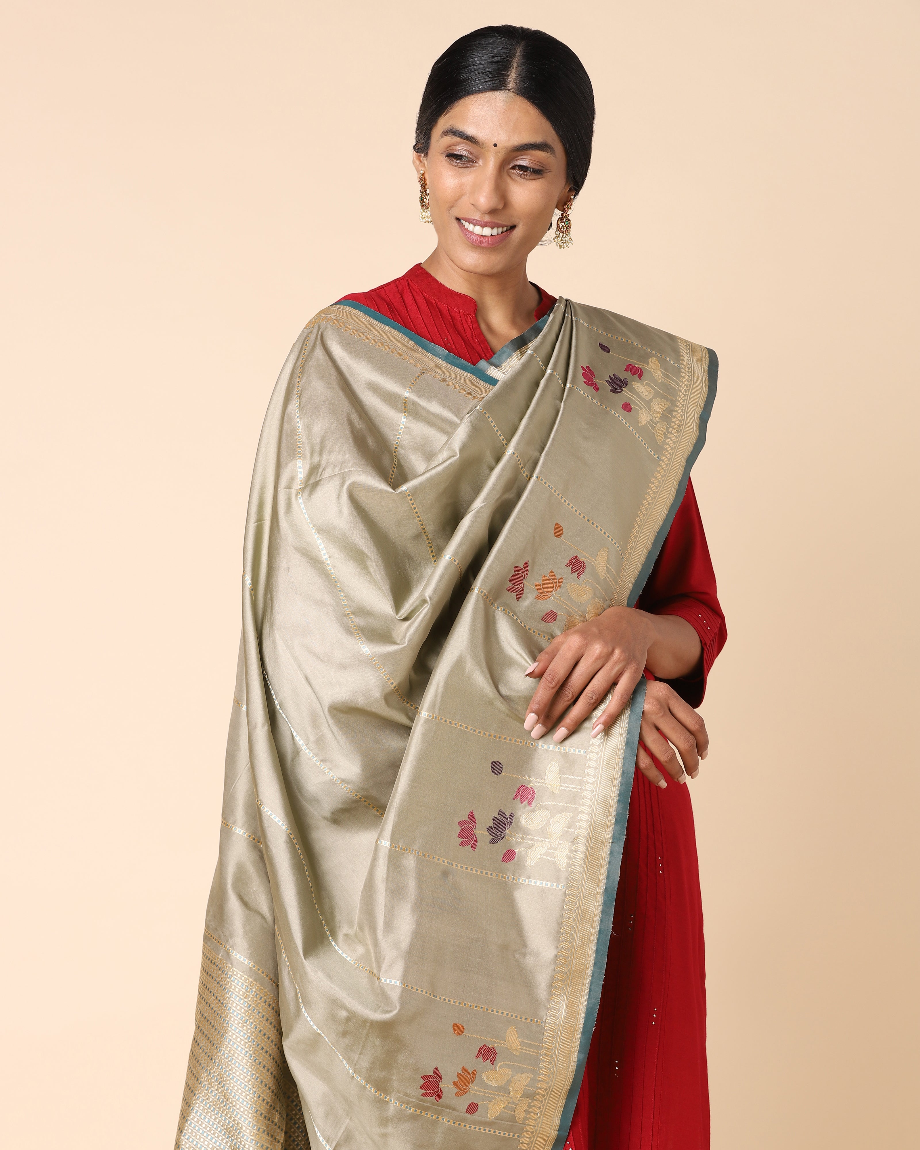 Aashvi Banarasi Kadwa Silk Dupatta