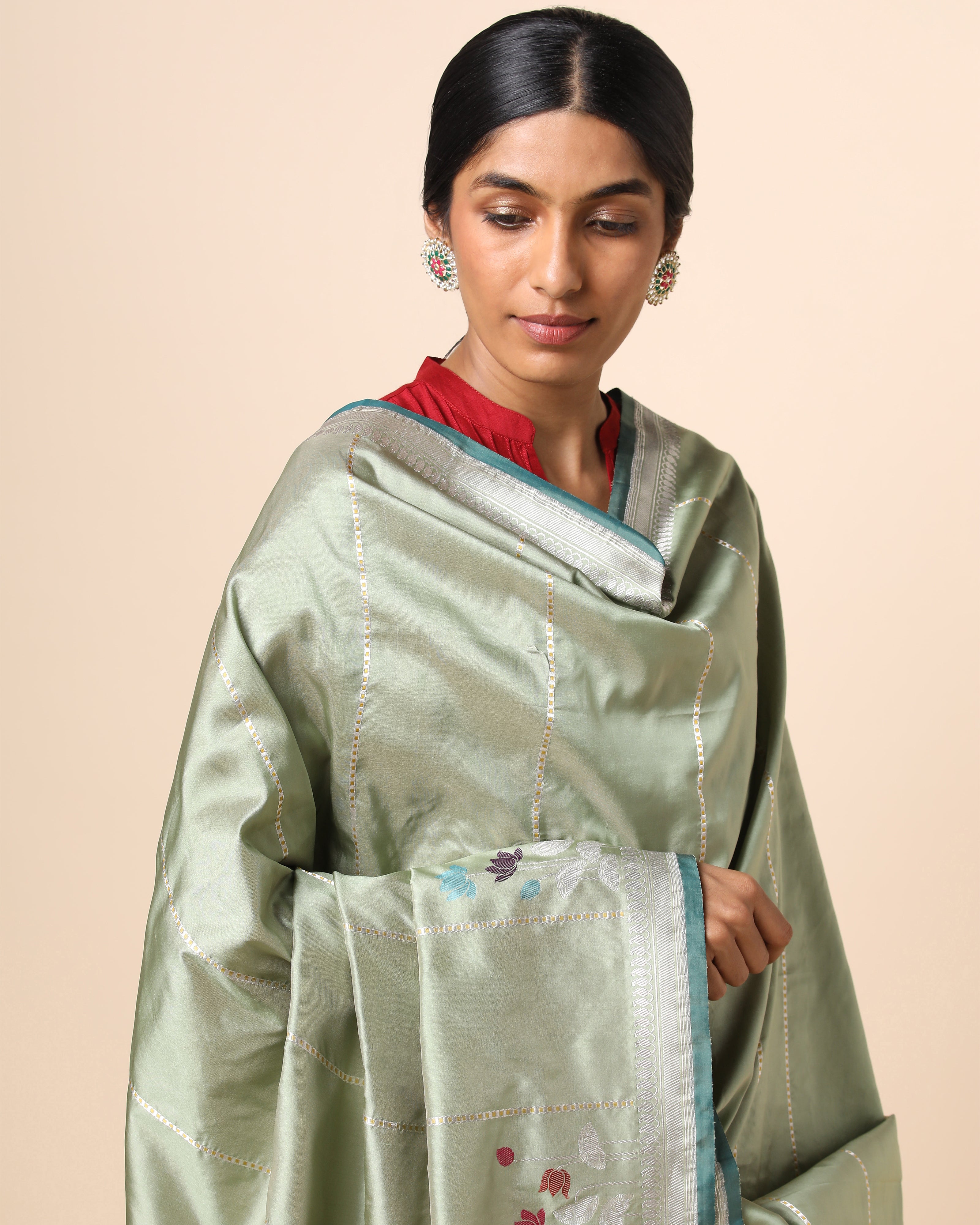 Aashvi Banarasi Kadwa Silk Dupatta