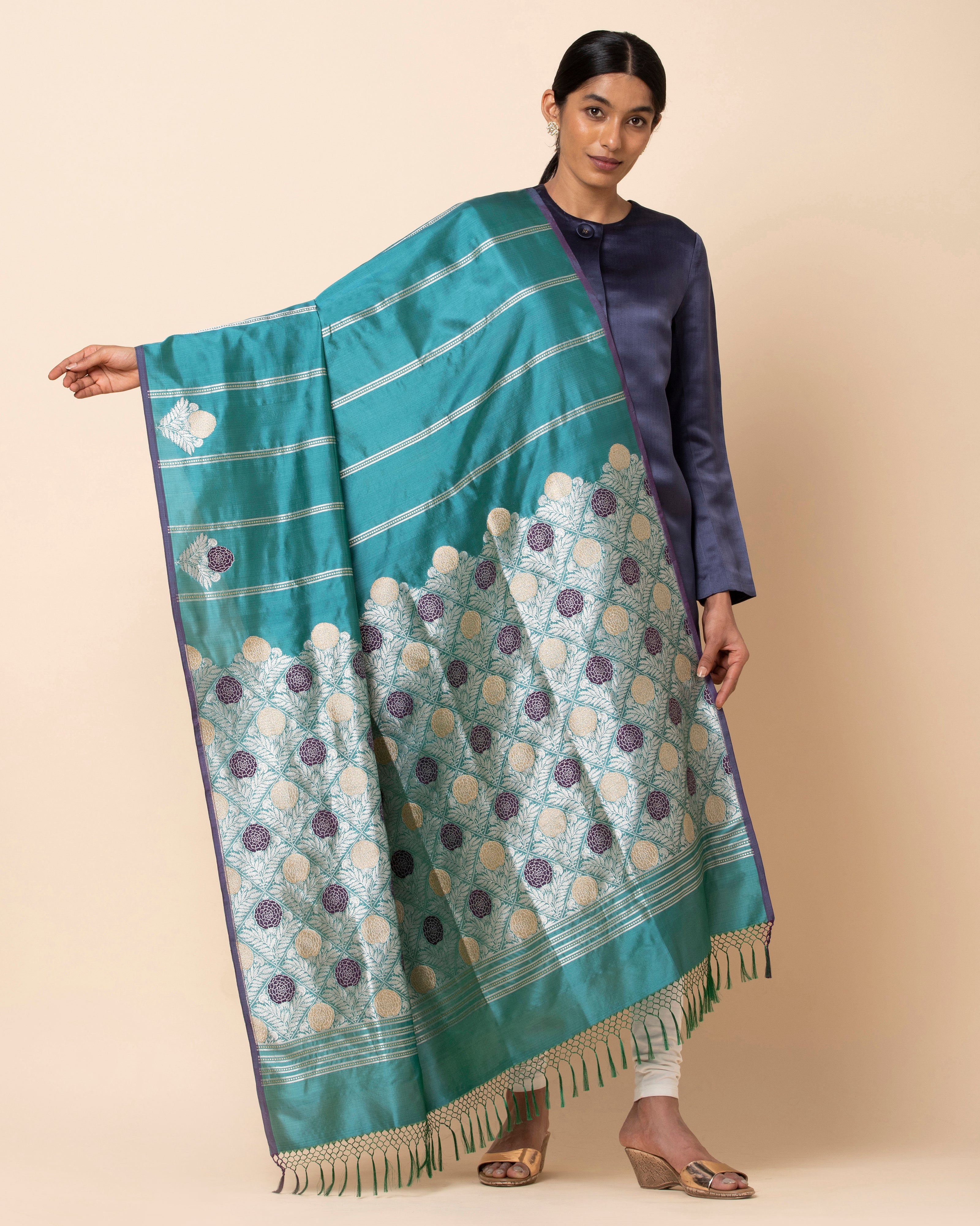 Ishvari Banarasi Kadwa Silk Dupatta