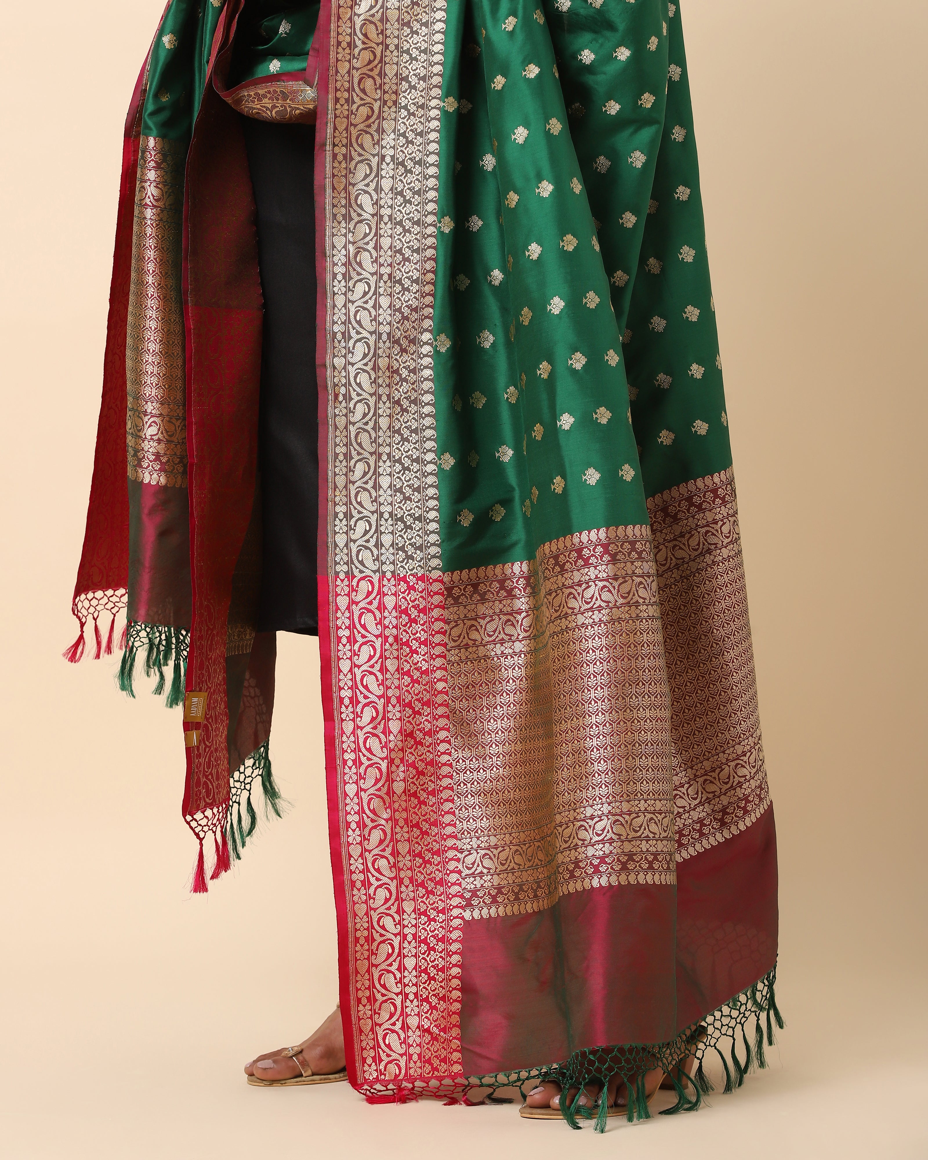Maharani Banarasi Kadwa Silk Dupatta