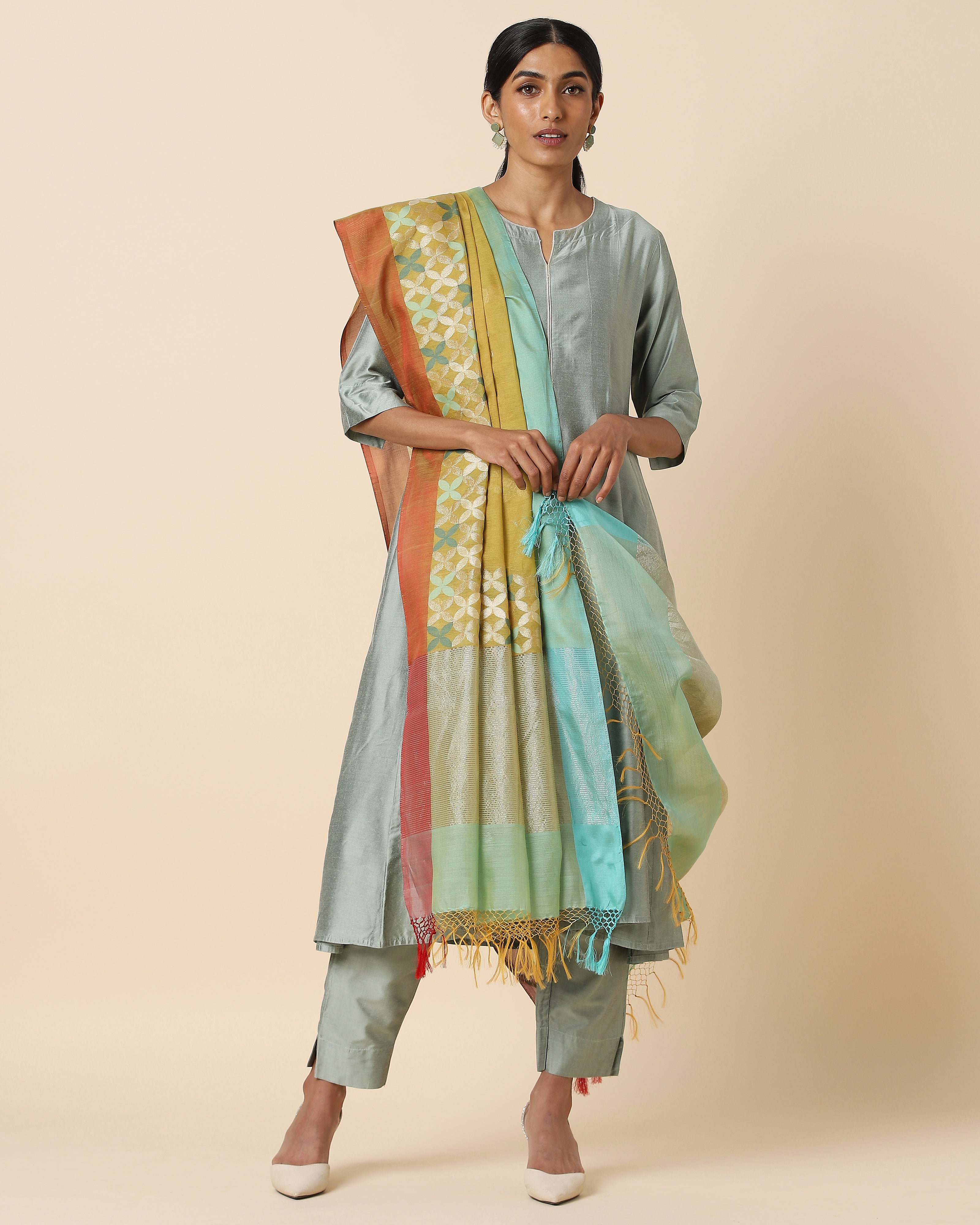 Elanor Banarasi Jamdani Silk Dupatta