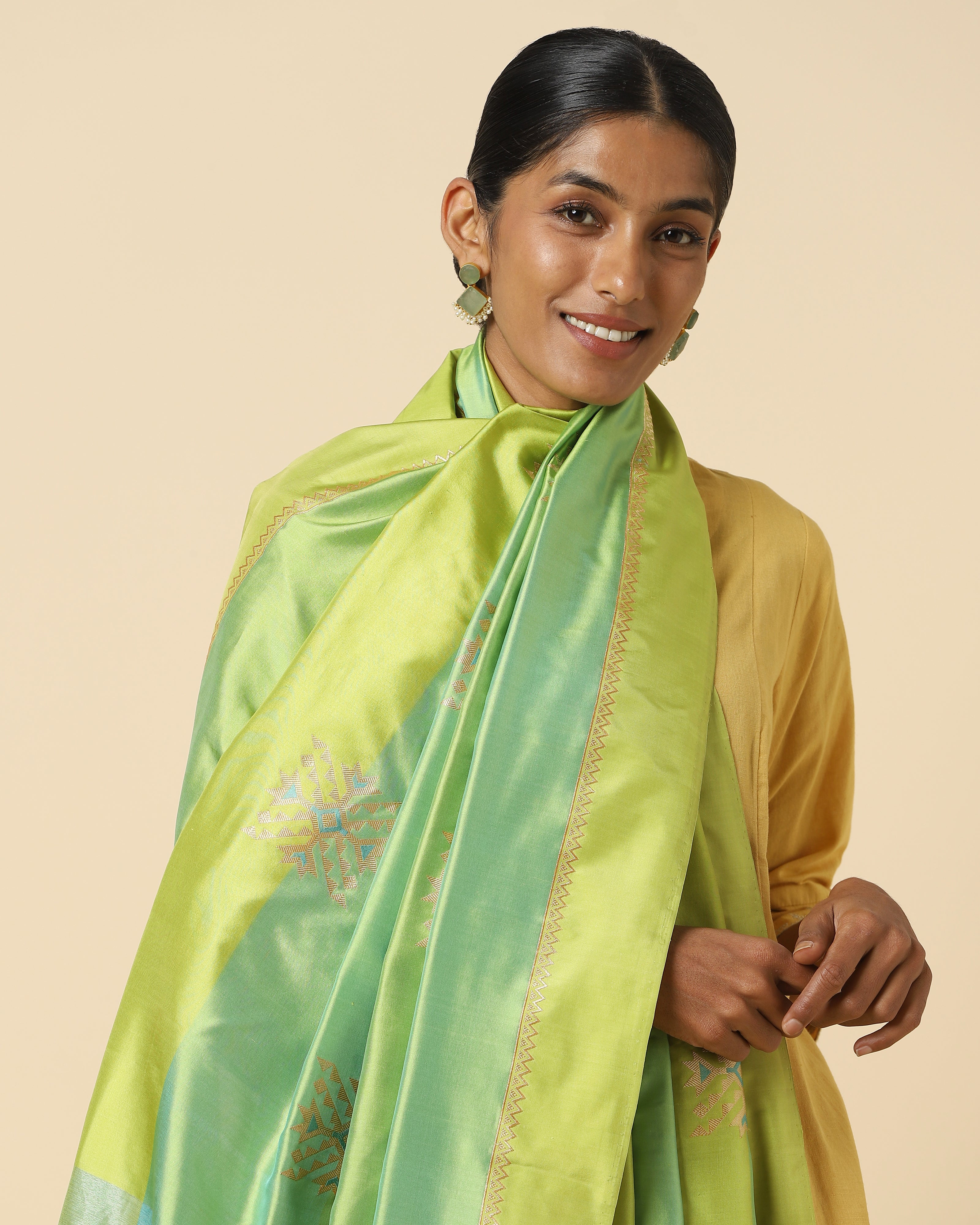 Sarni Banarasi Kadwa Silk Dupatta