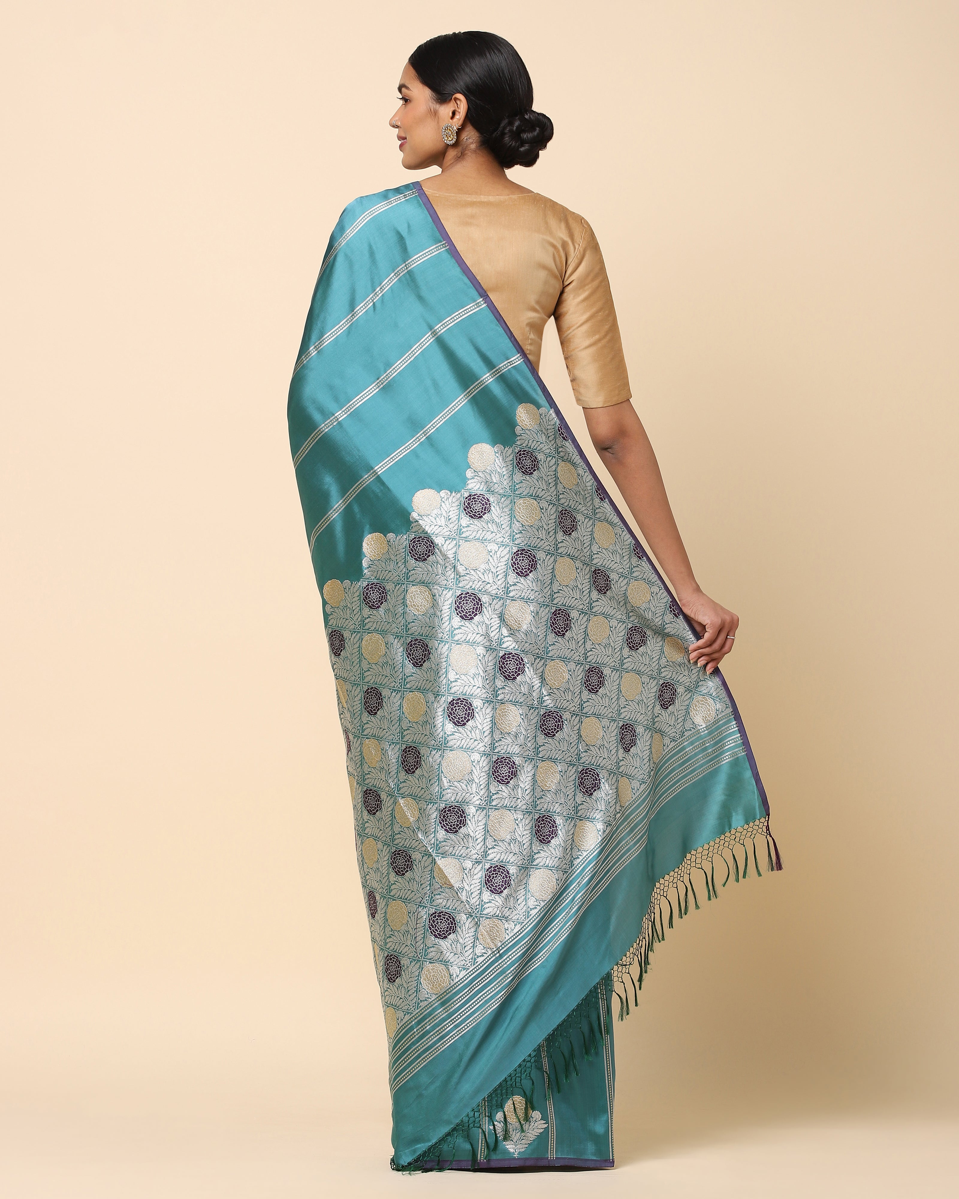 Ishvari Banarasi Kadwa Silk Saree