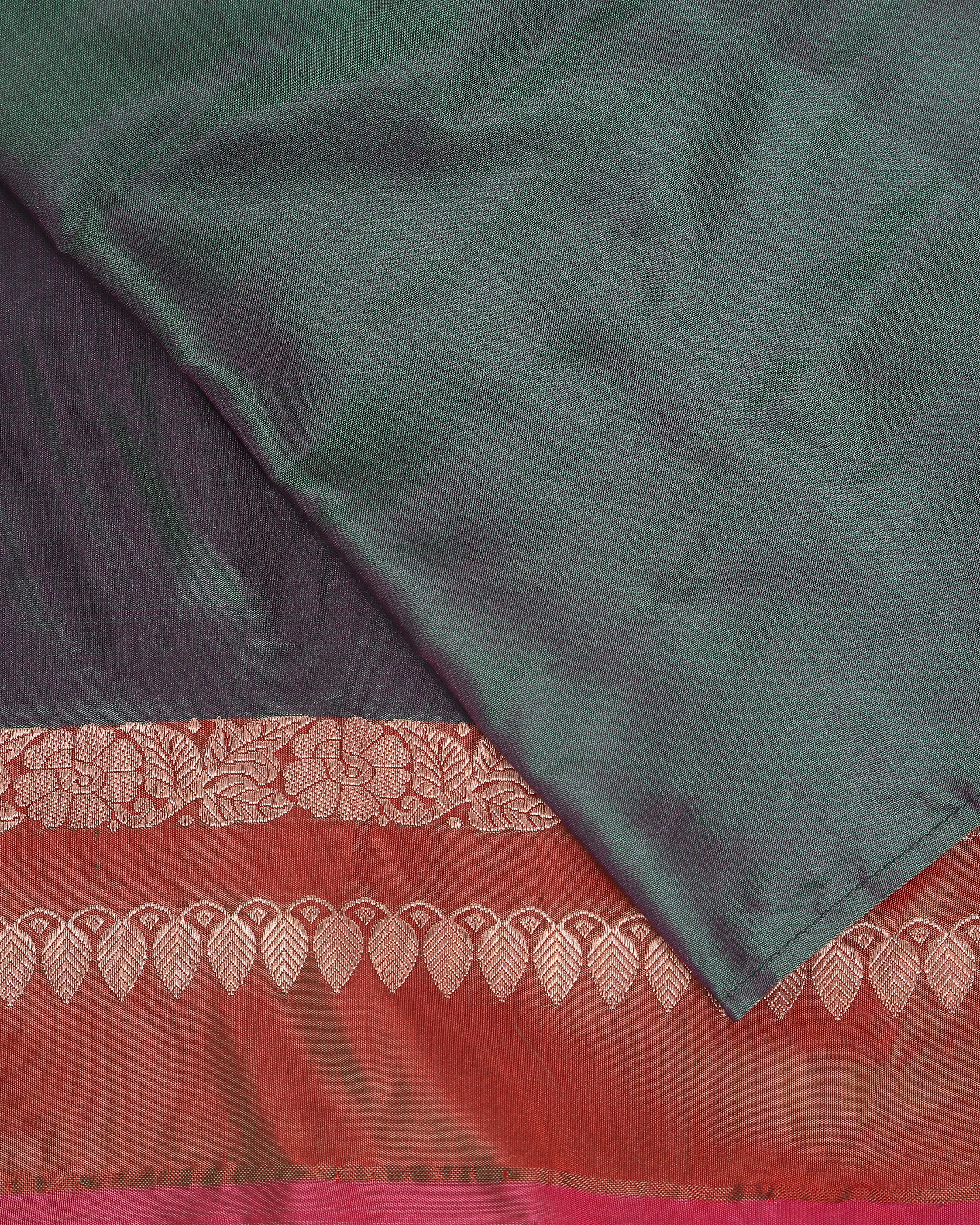 Zinat Banarasi Kadwa Silk Saree