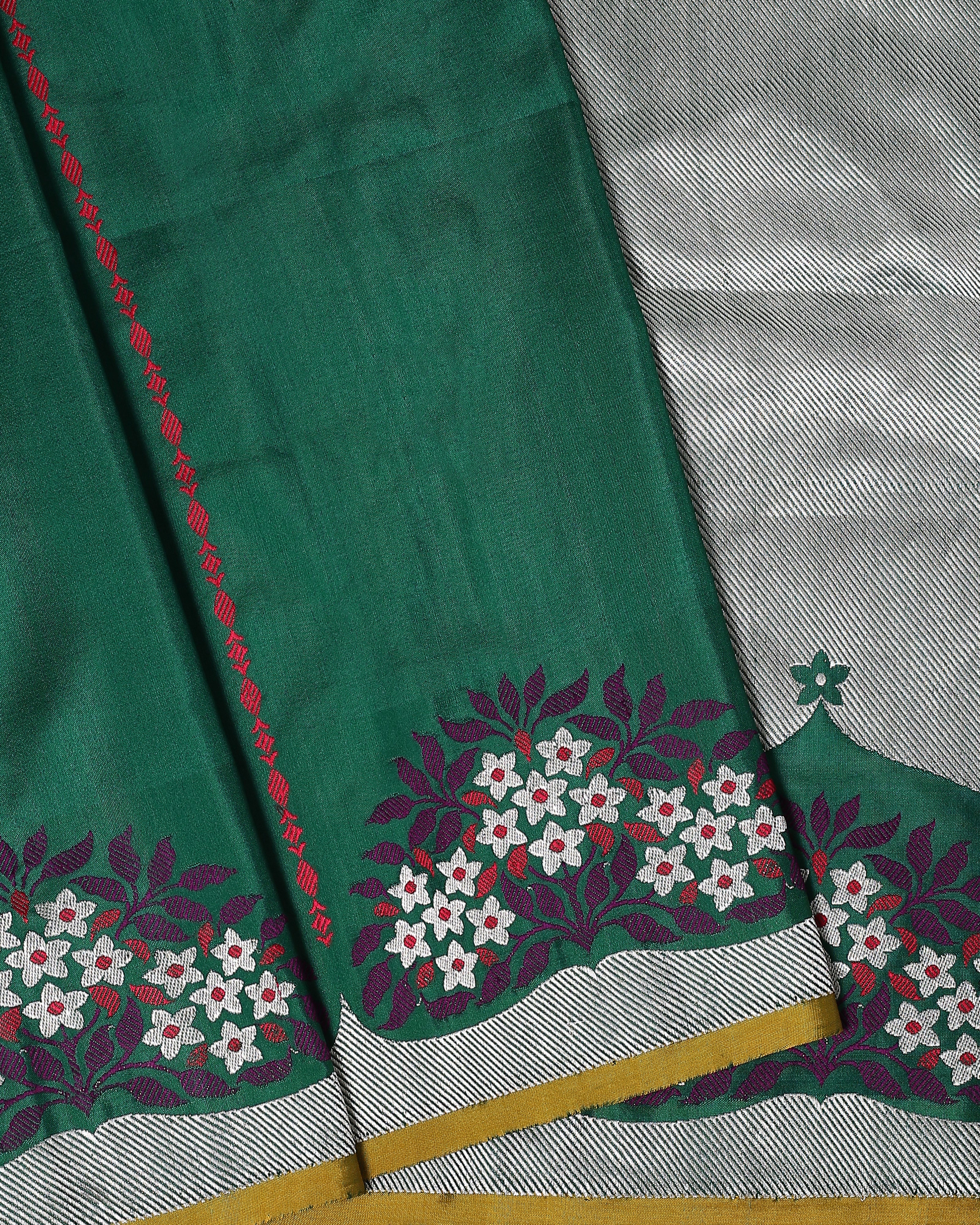Kanek Banarasi Kadwa Silk Saree