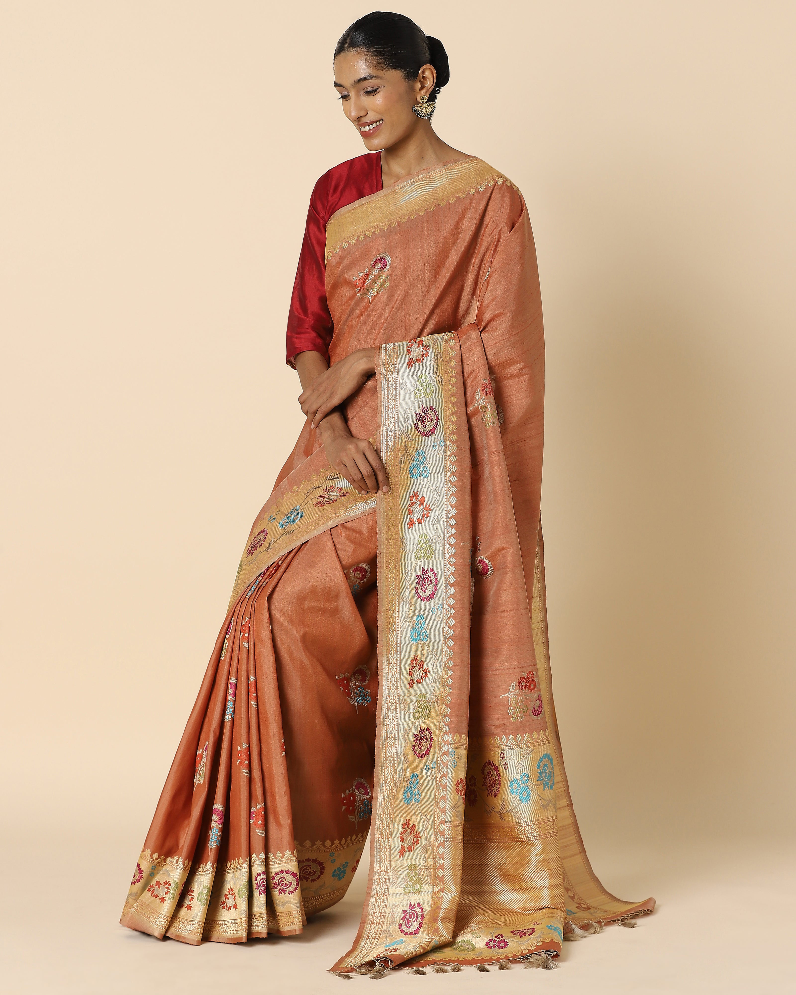 Aariv Banarasi Kadwa Silk Saree