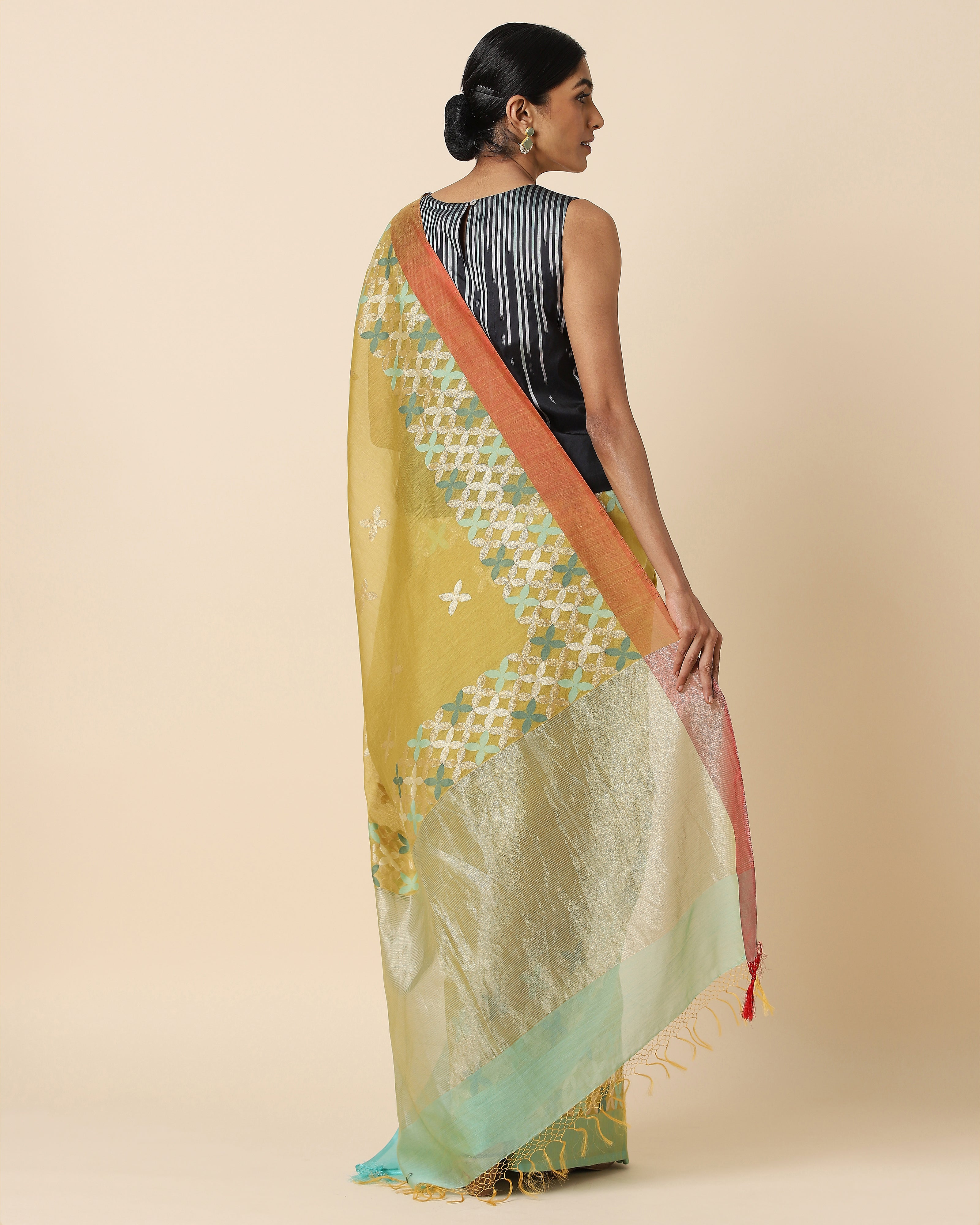 Elanor Banarasi Jamdani Silk Saree