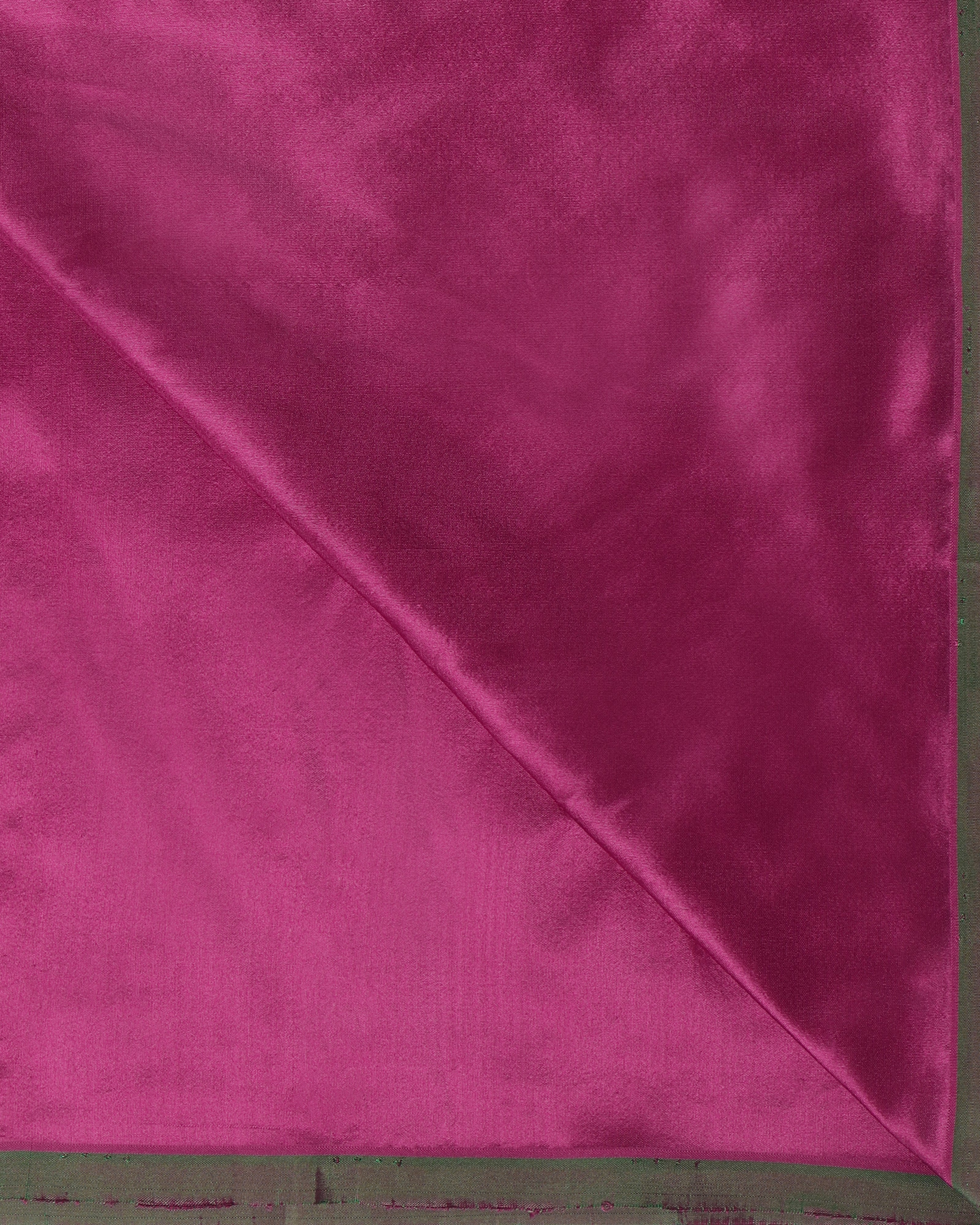 Mahika Banarasi Kadwa Silk Saree