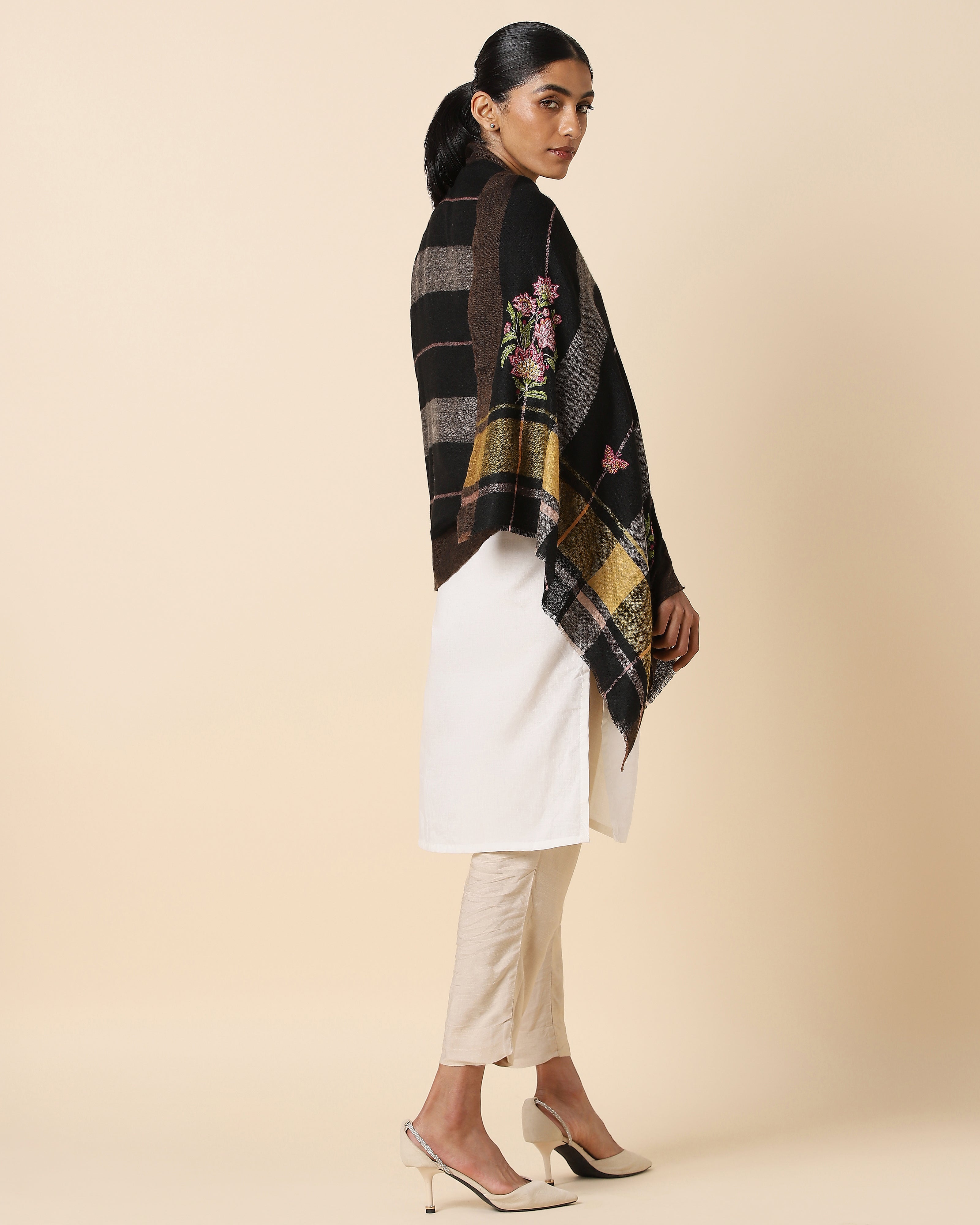 Divani Kashmir Sozni Embroidery Pashmina Stole