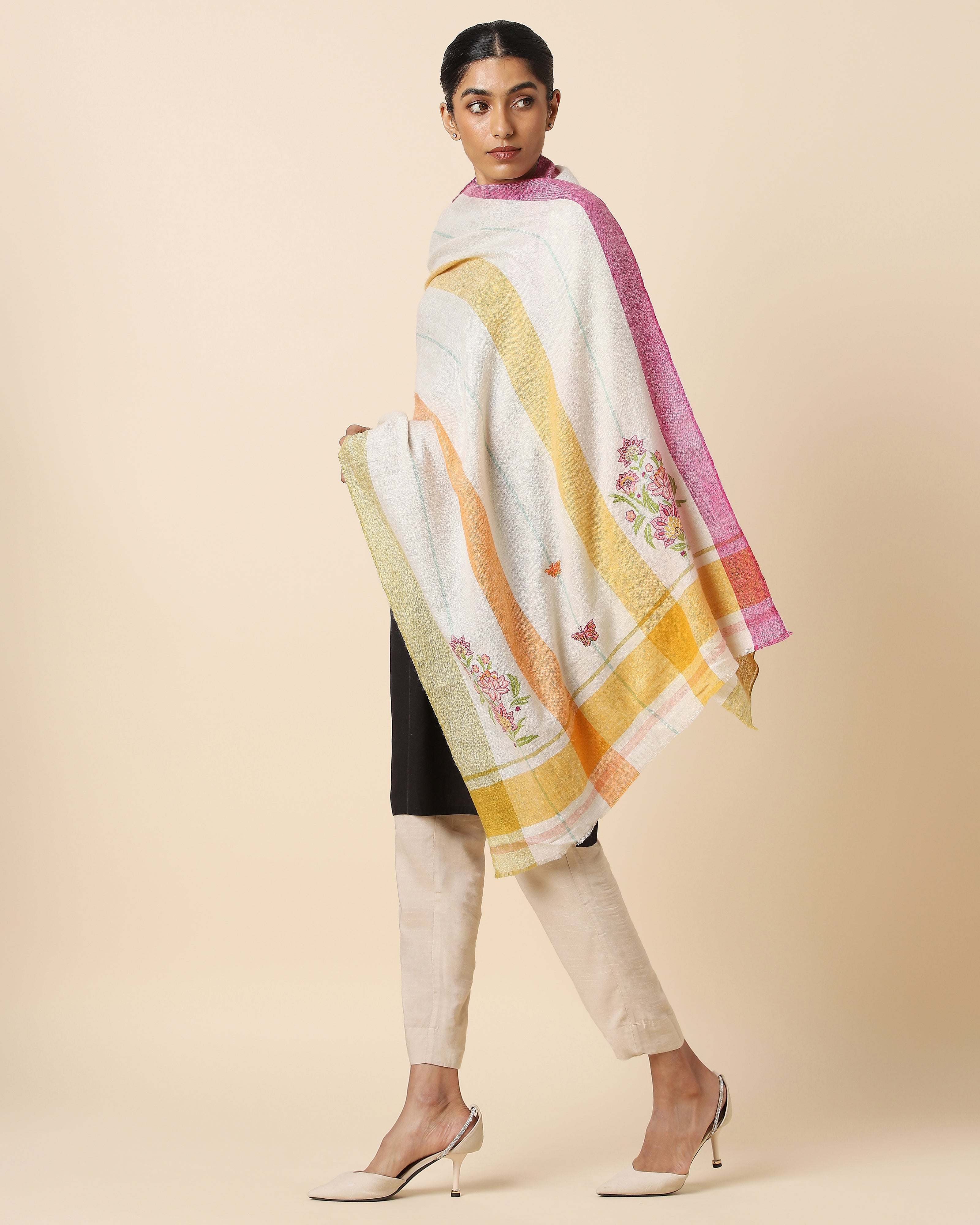 Divani Kashmir Sozni Embroidery Pashmina Stole