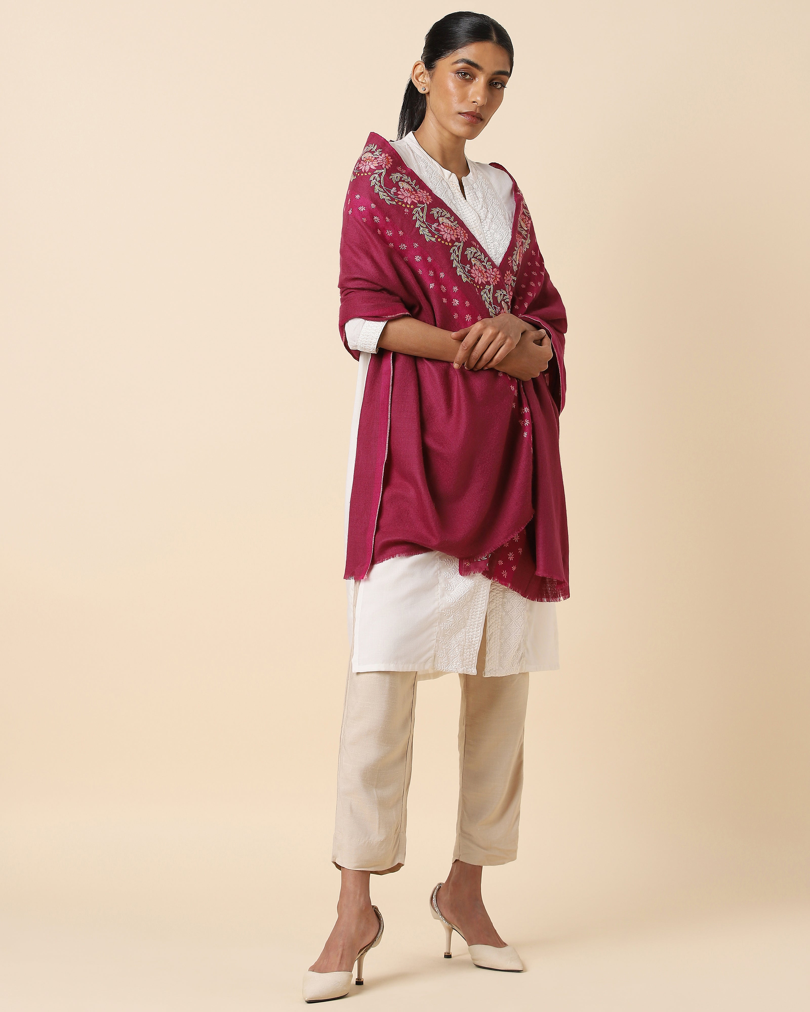 Priyasi Kashmir Sozni Embroidery Pashmina Stole