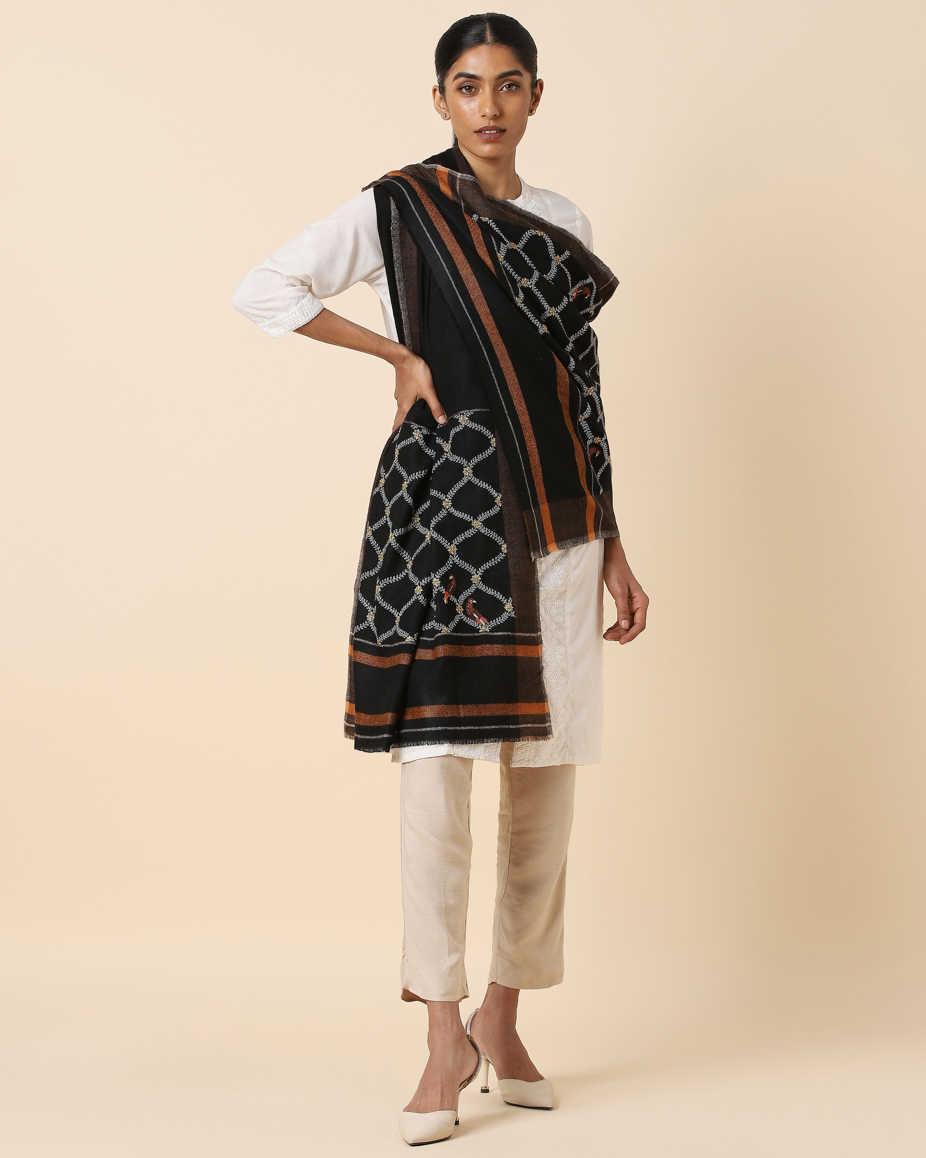 Chehek Kashmir Sozni Embroidery Pashmina Stole