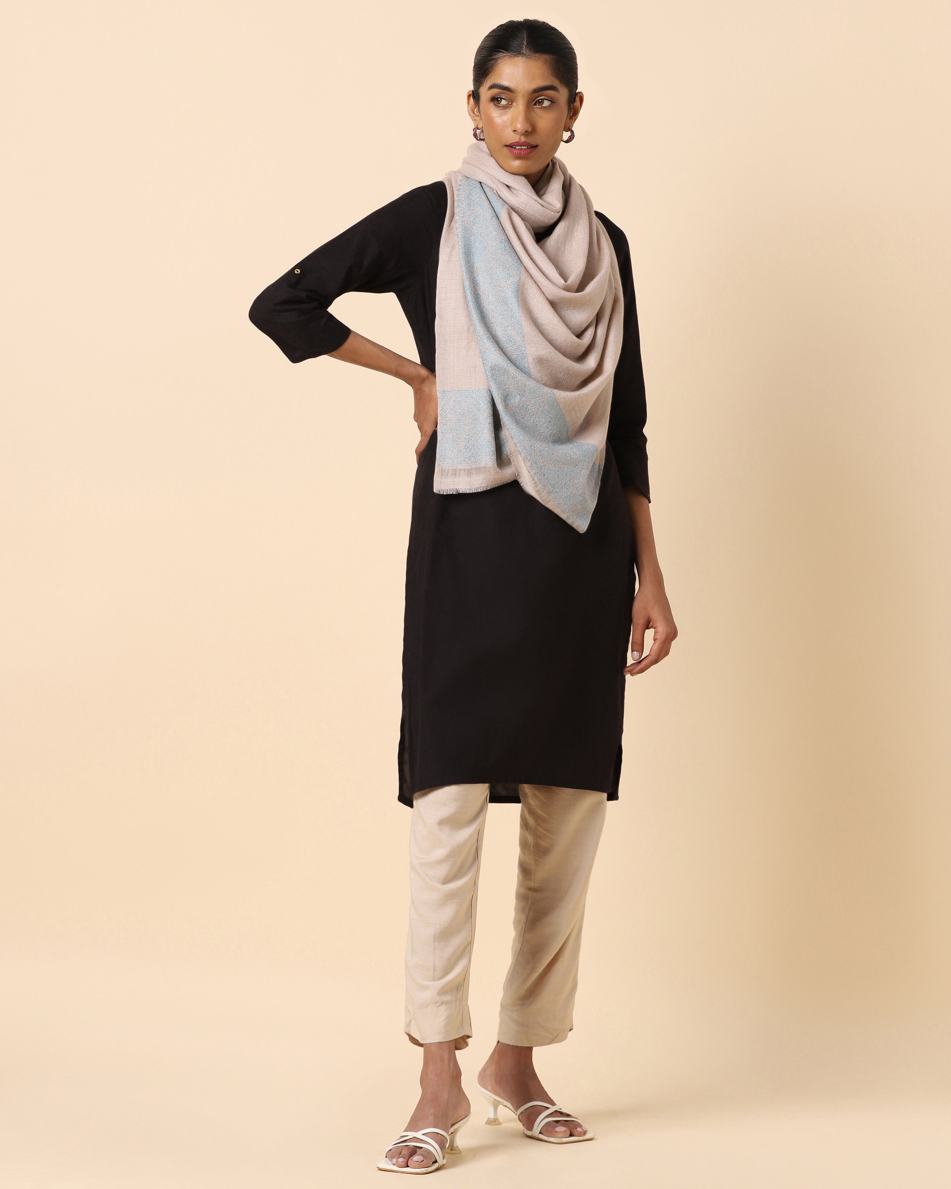 Charmi Kashmir Sozni Embroidery Pashmina Stole