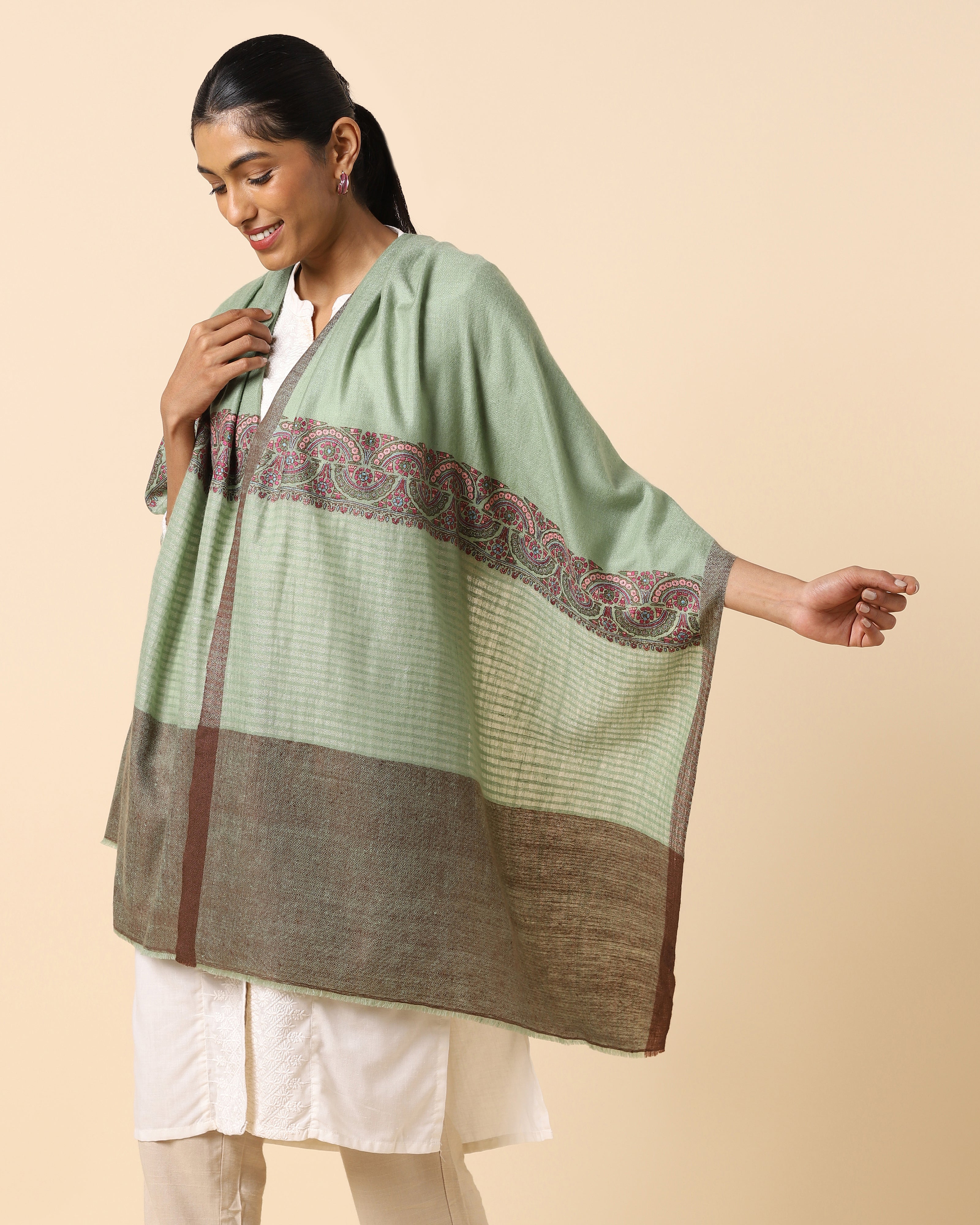 Leher Kashmir Sozni Embroidery Pashmina Stole