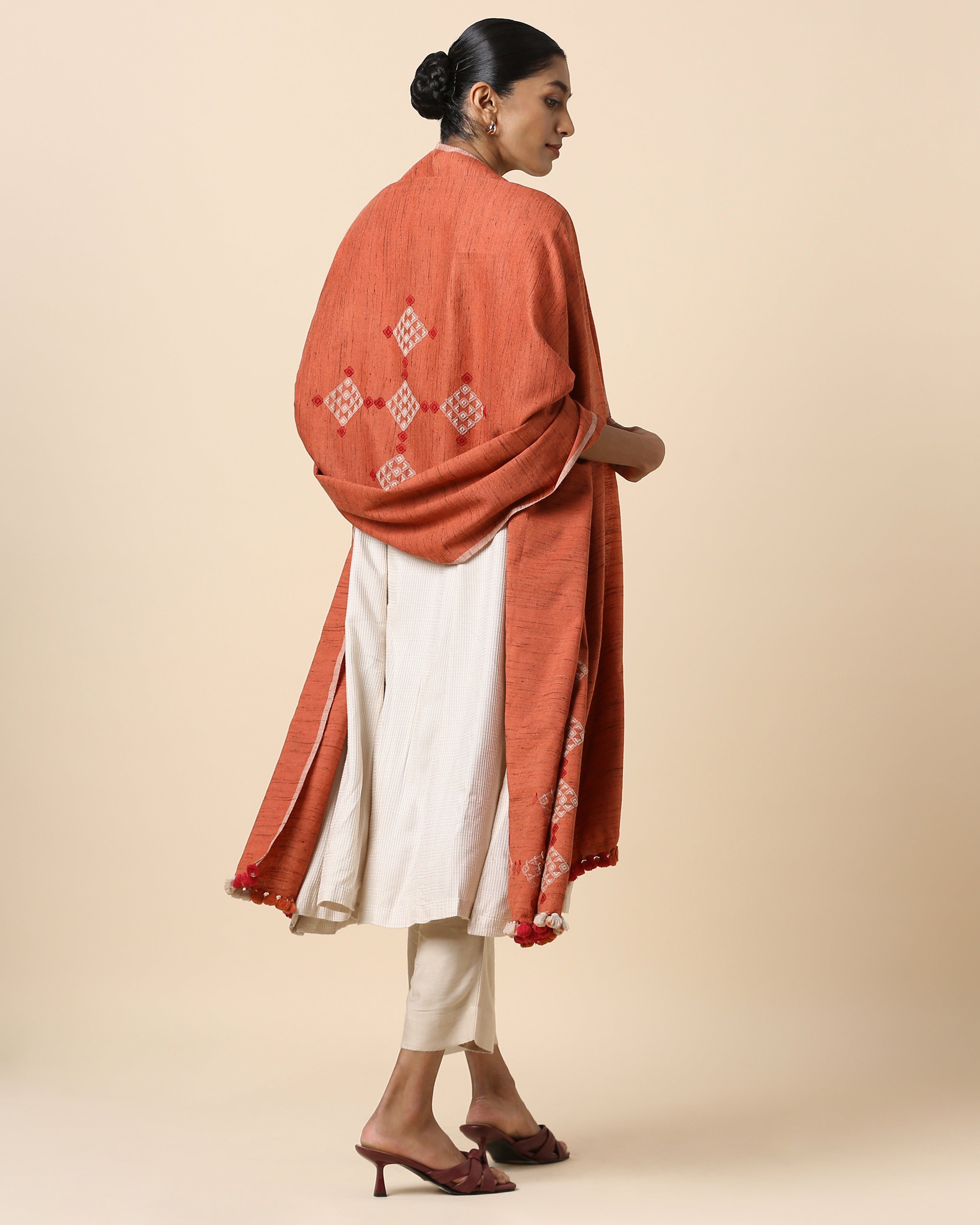 Eniu Bhujodi Extra Weft Wool Silk Shawl