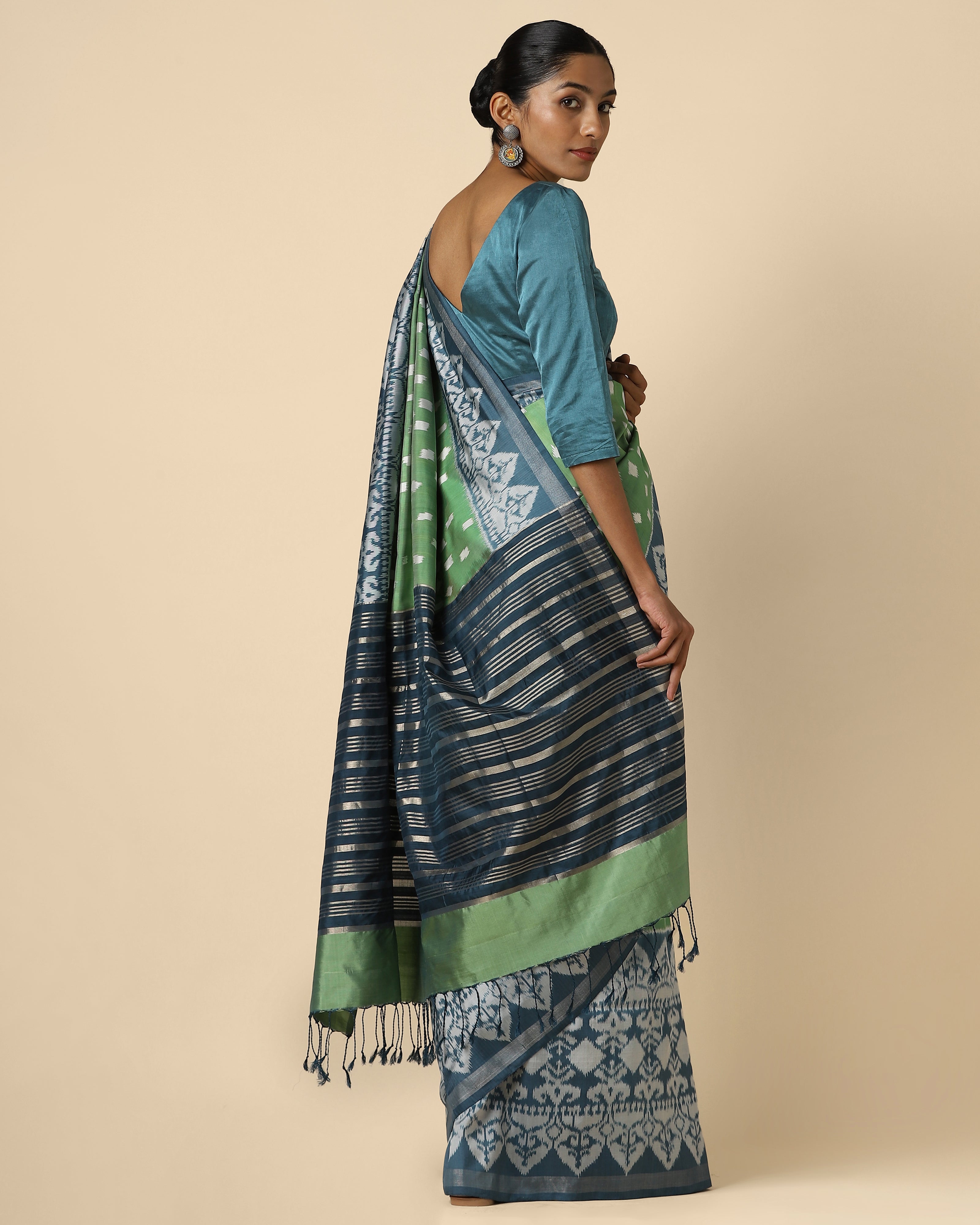Venya Pochampally Weft Ikat Silk Saree