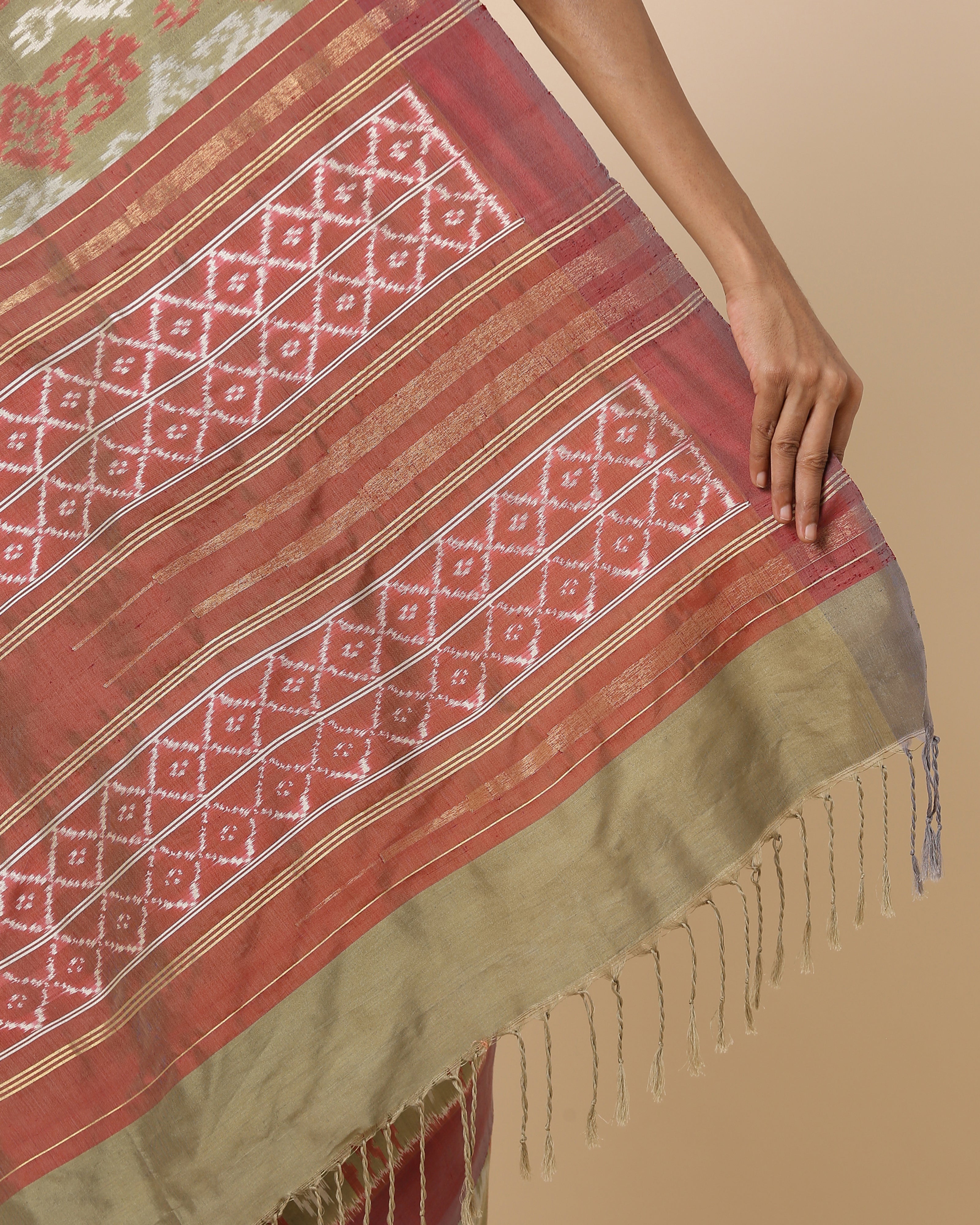 Madhula Pochampally Weft Ikat Cotton Silk Saree