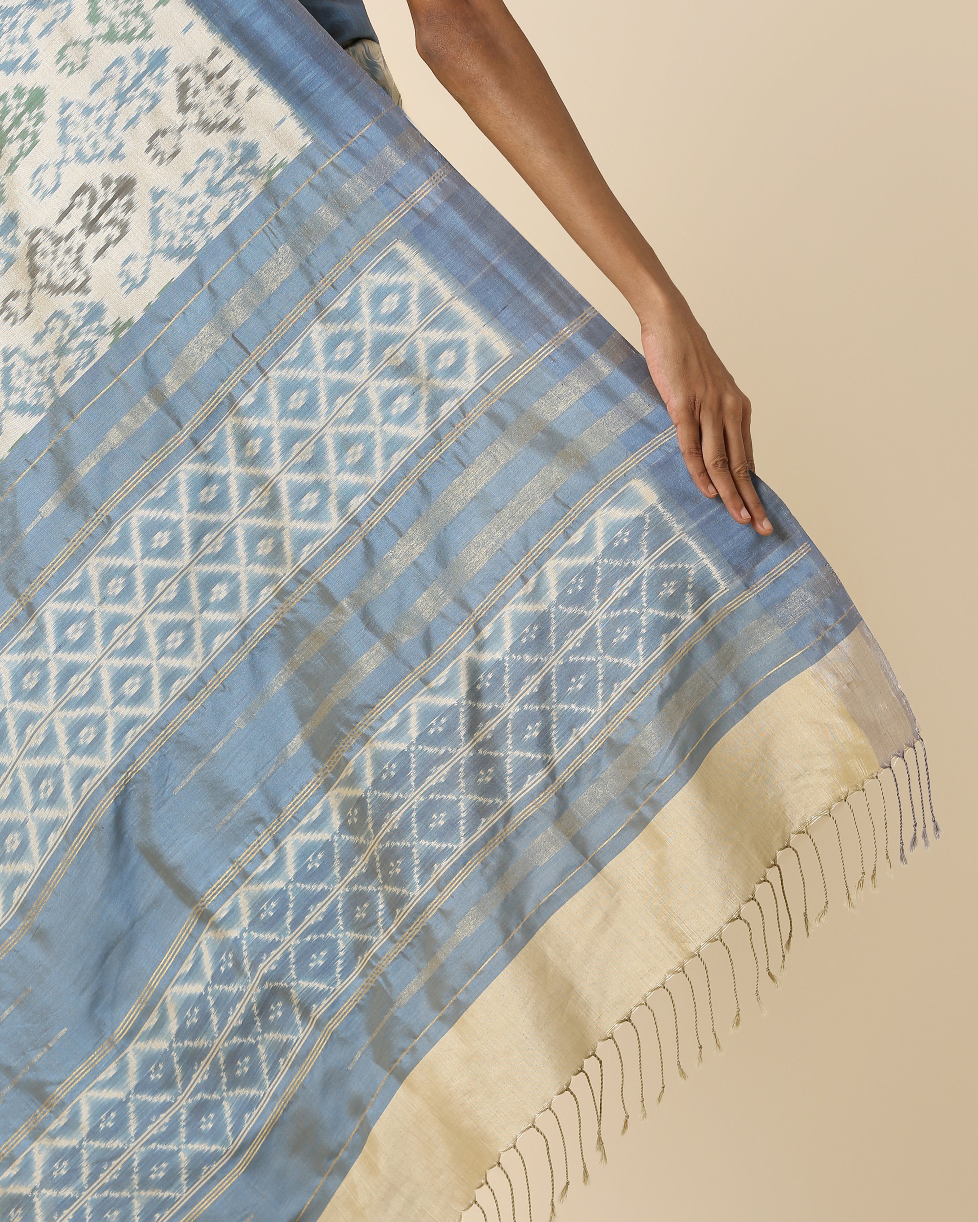 Madhula Pochampally Weft Ikat Cotton Silk Saree