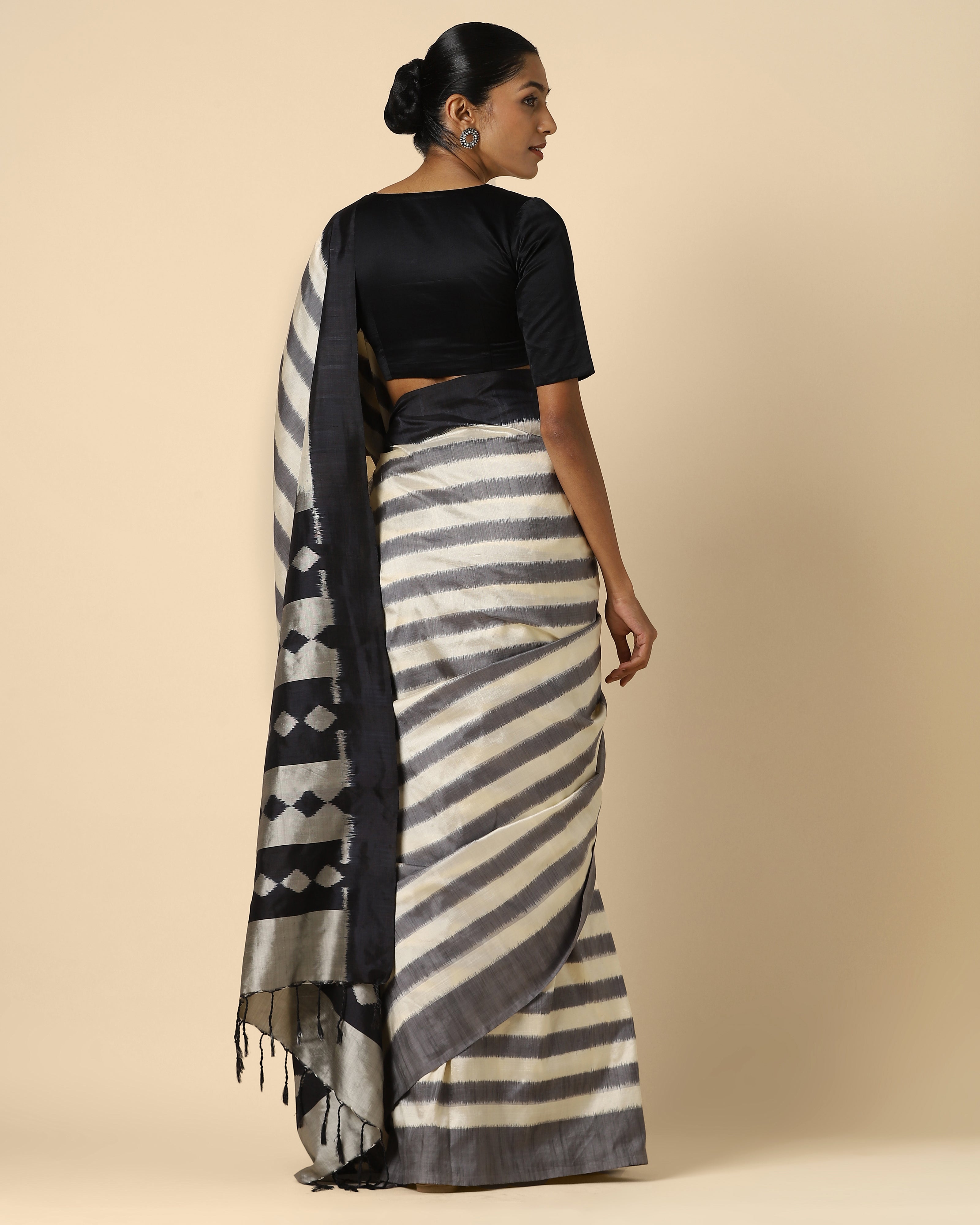 Dhriti Pochampally Weft Ikat Silk Saree