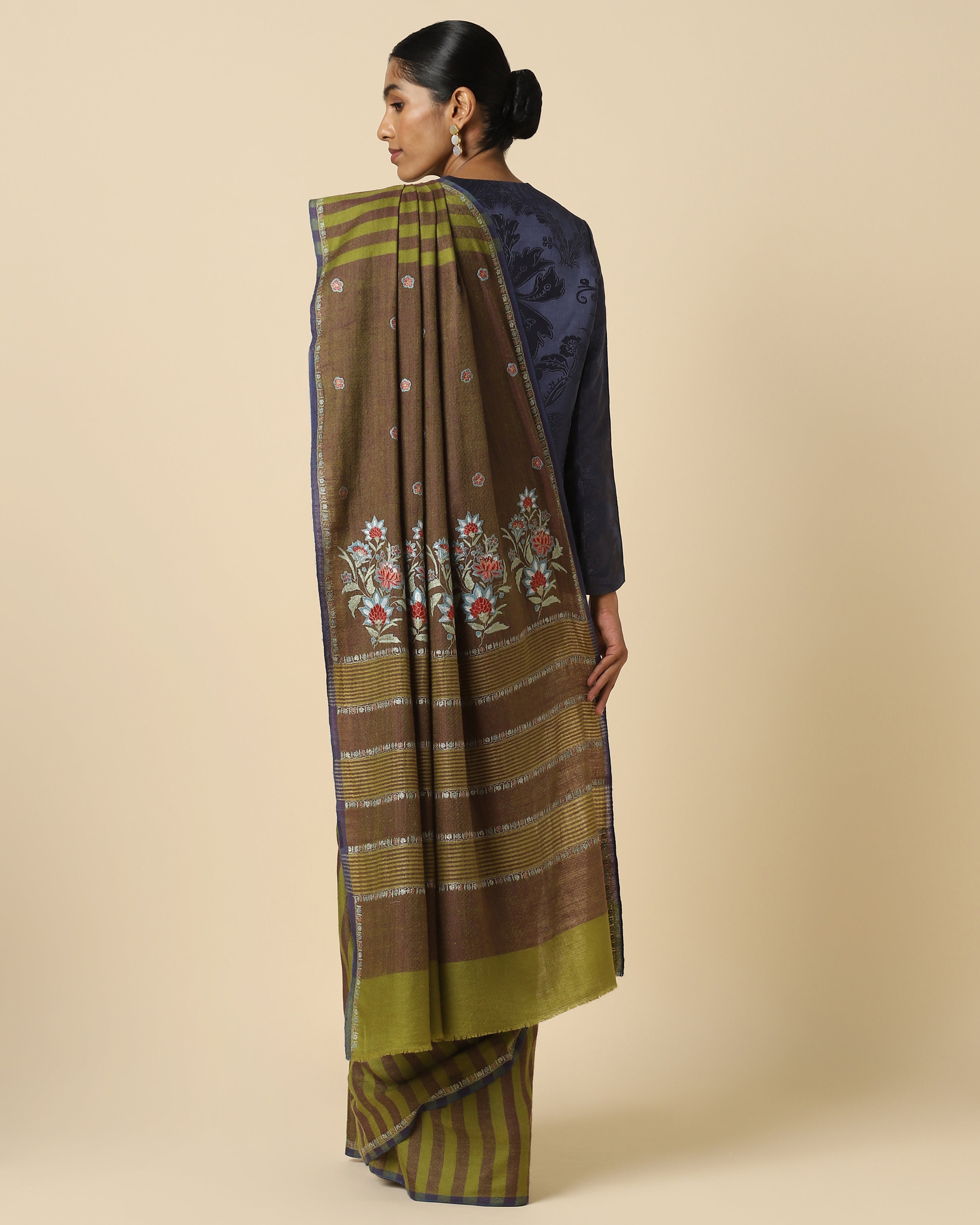 Aria Kashmir Sozni Embroidery Pashmina Saree