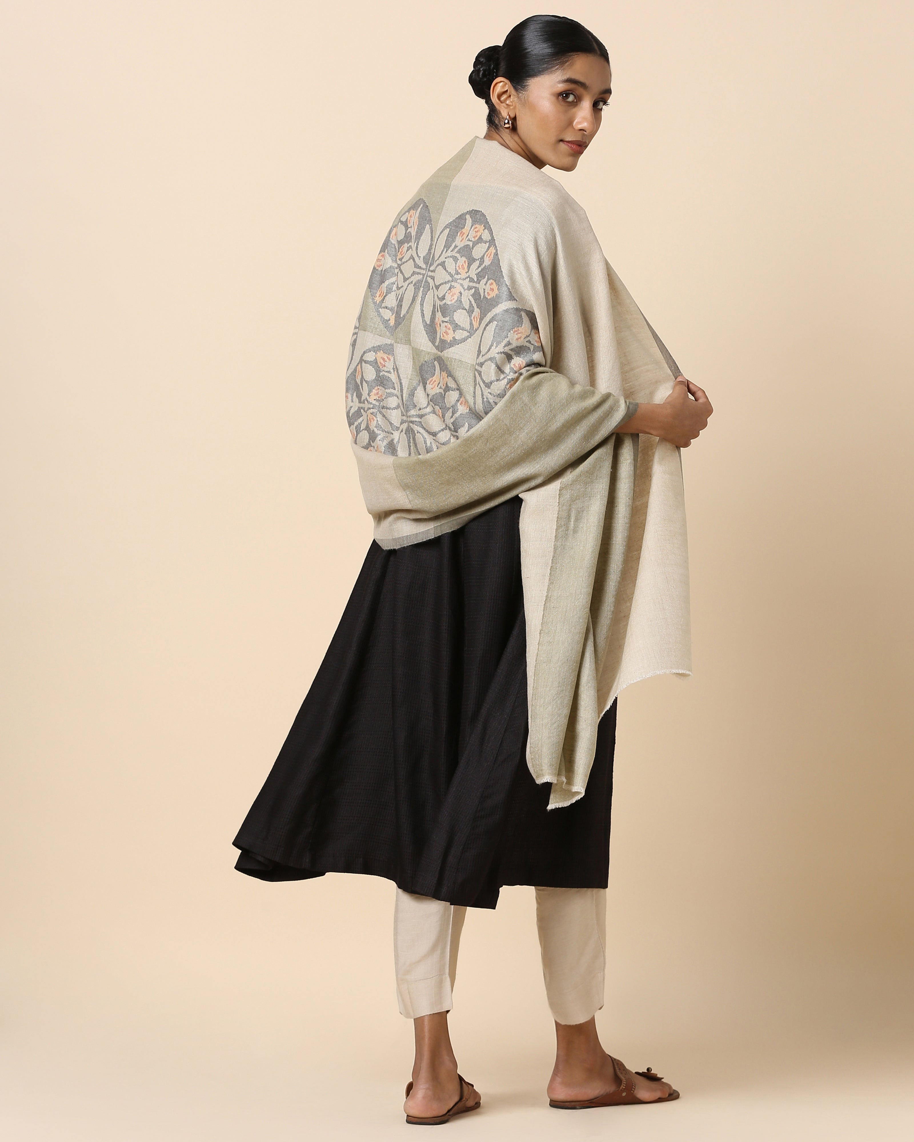 Kim Kashmir Kani Pashmina Shawl