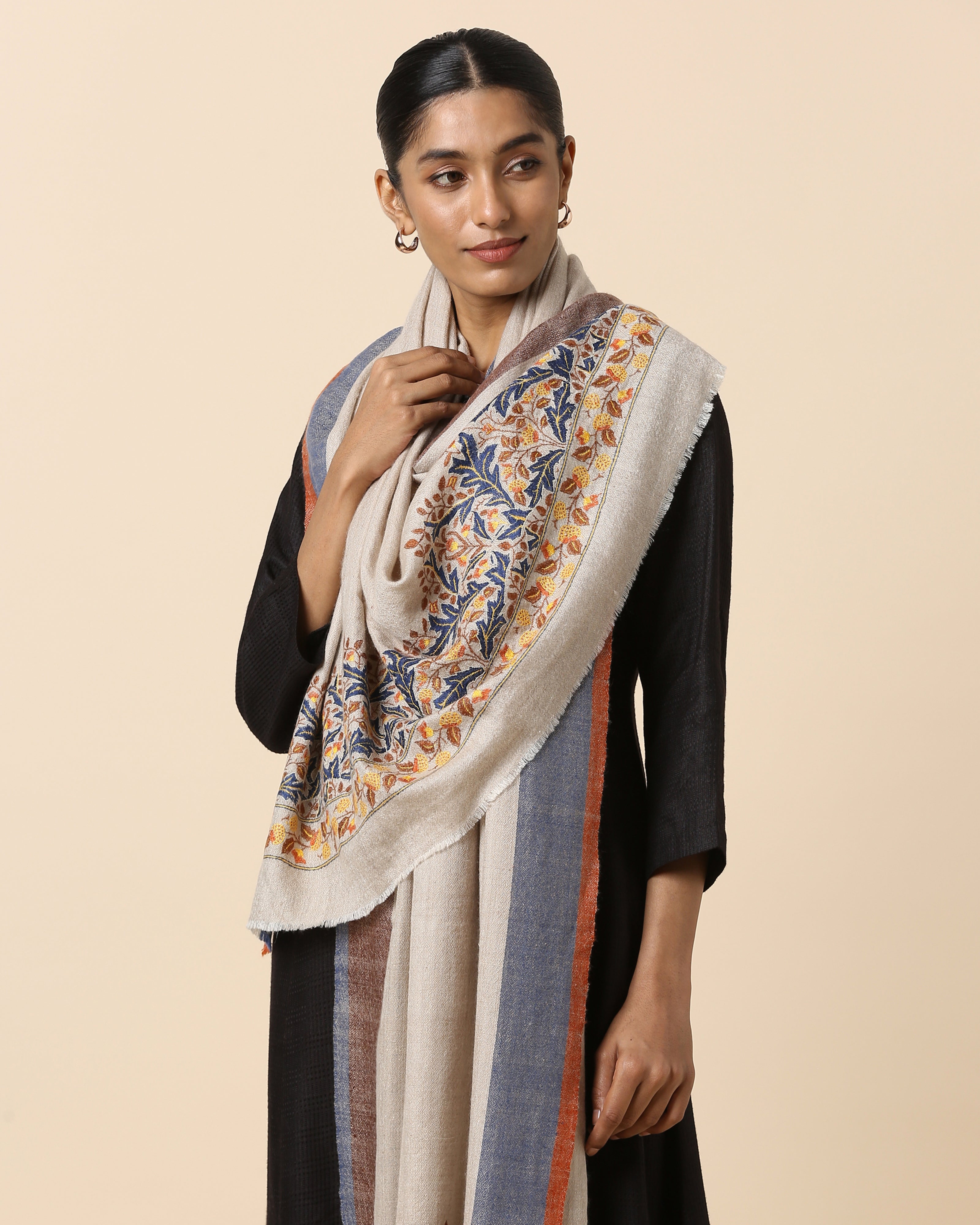 Manon Kashmir Sozni Embroidery Pashmina Shawl