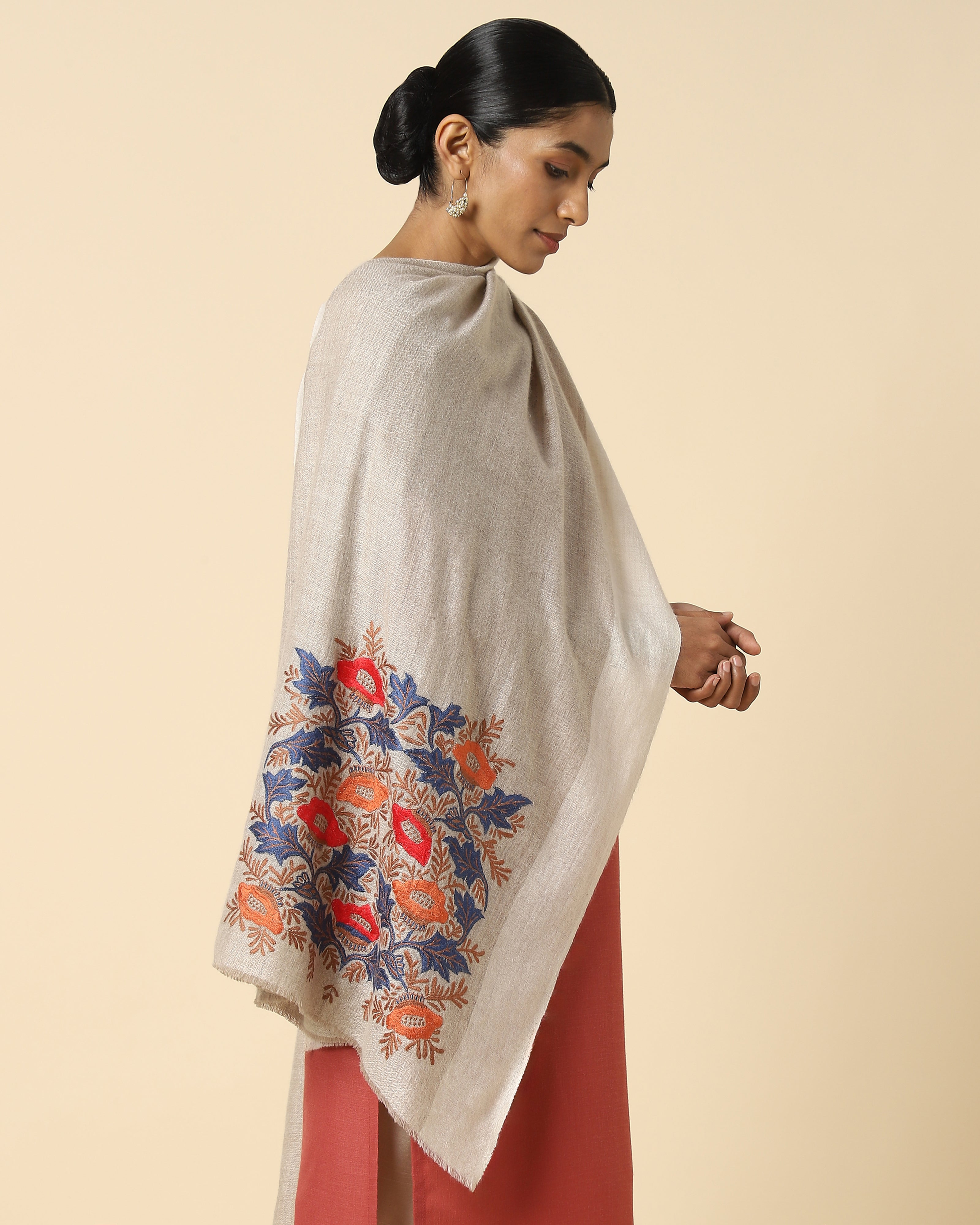 Kris Kashmir Sozni Embroidery Pashmina Shawl