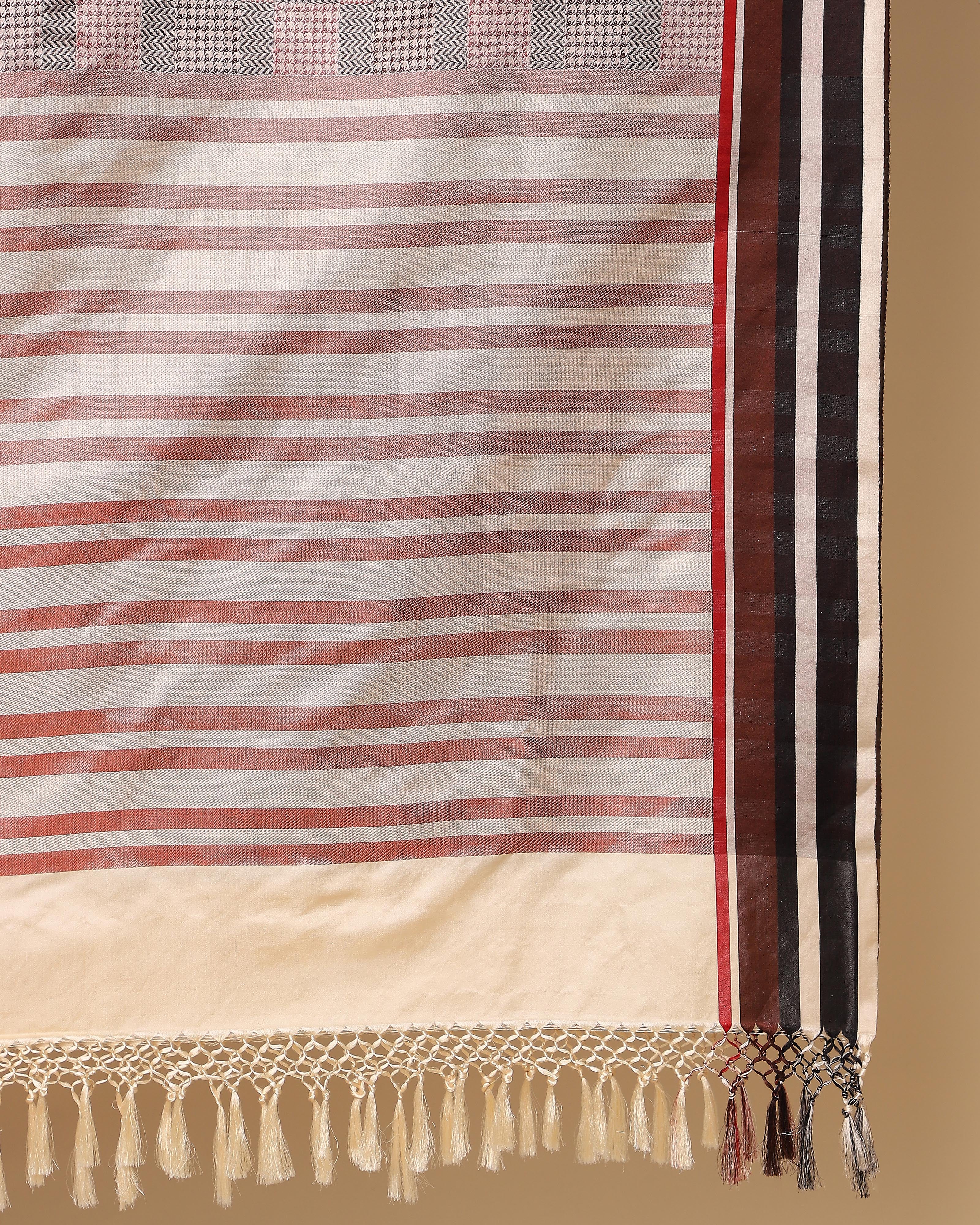 Hrutvi Banarasi Tanchoi Silk Dupatta